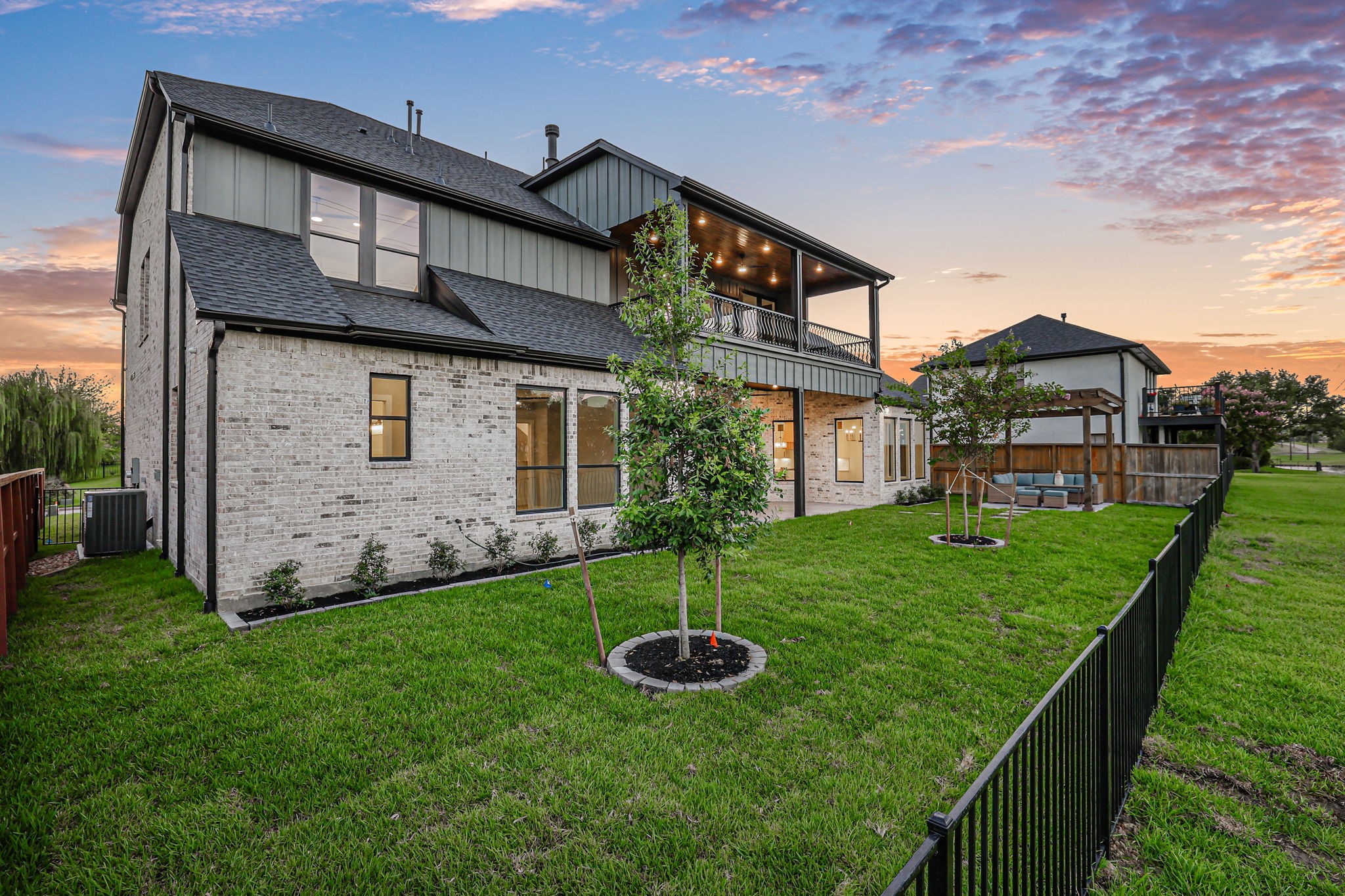 18 Waterford Way Property Photo 4