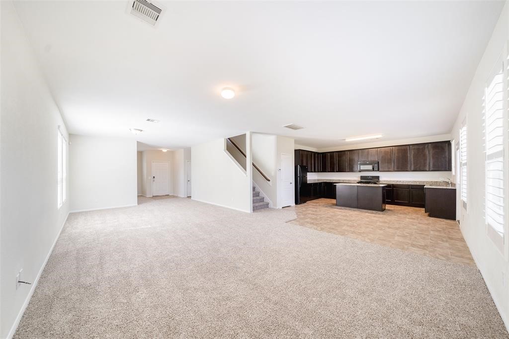 15810 Mountain Willow Way Property Photo 4