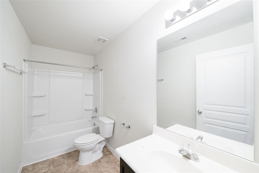 15810 Mountain Willow Way Property Photo 17