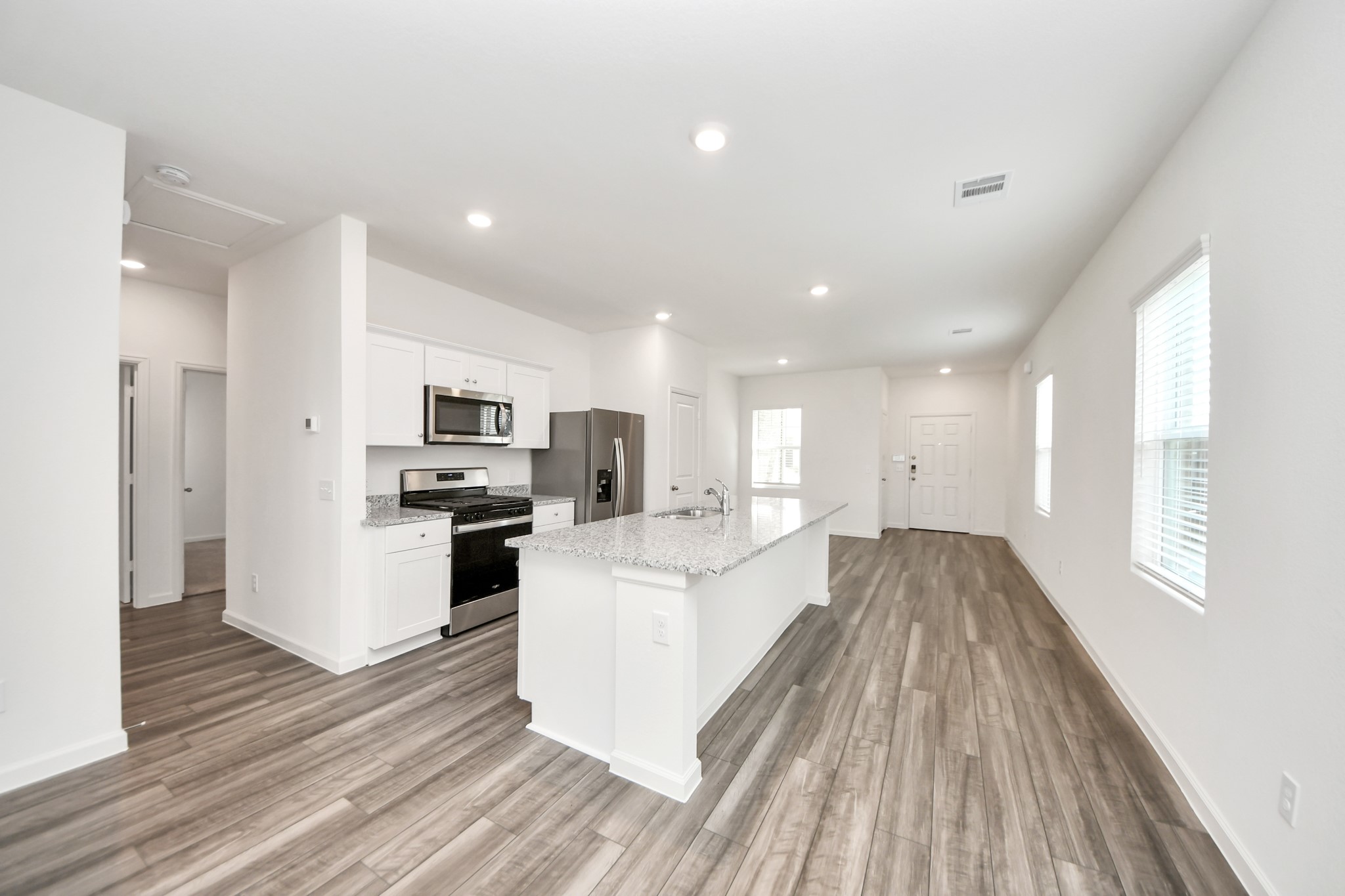 1907 Chiant Grove Lane Property Photo 3