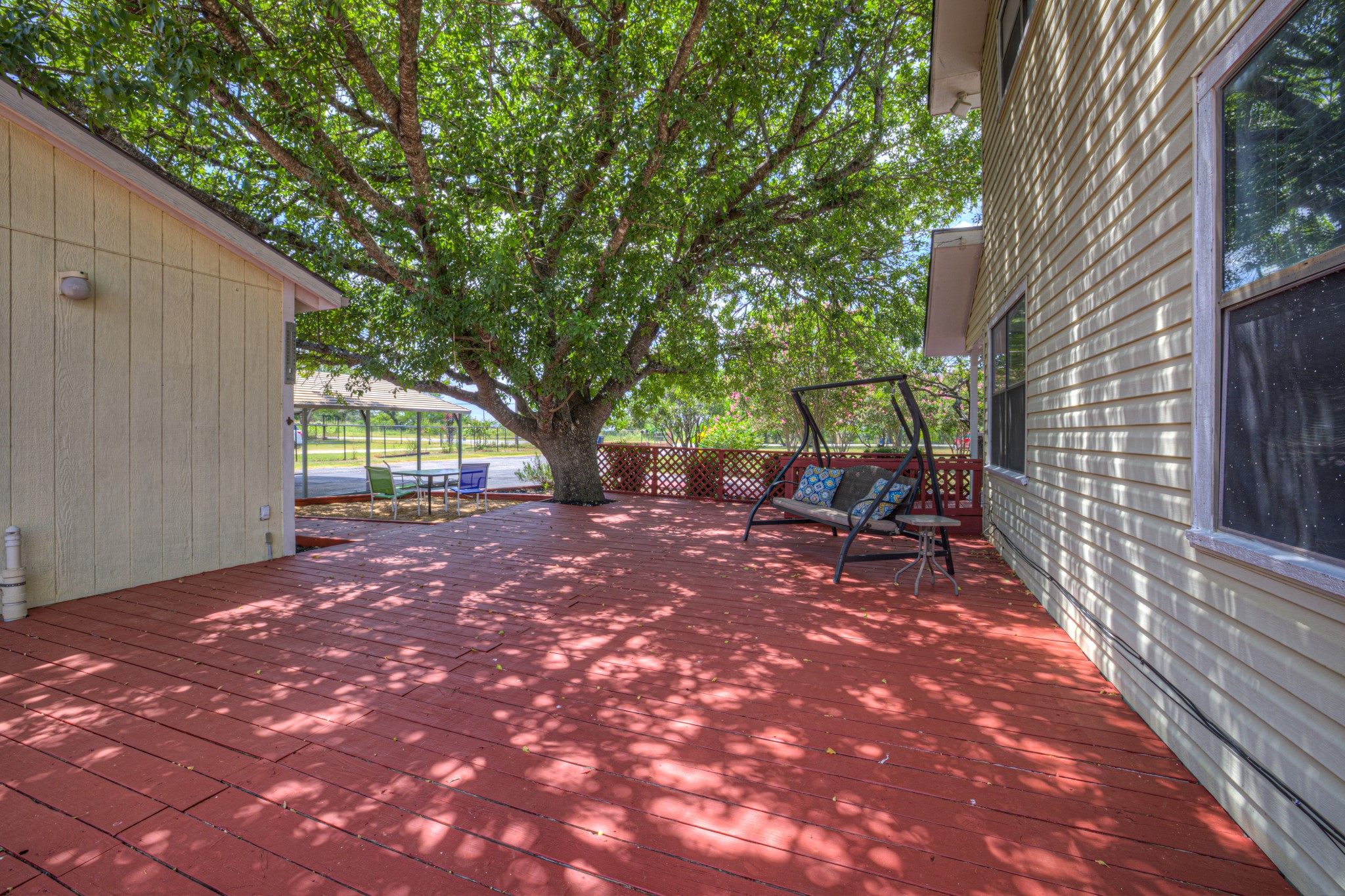 580 E Zipp Road Property Photo 23