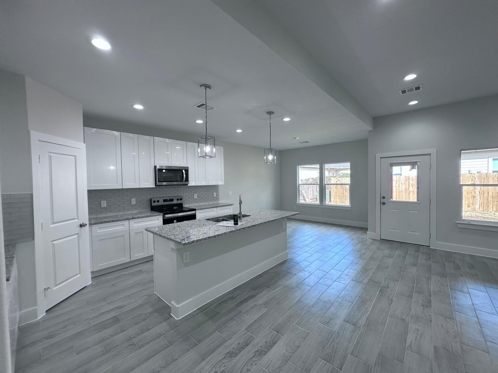 3370 Masters Drive Property Photo 8