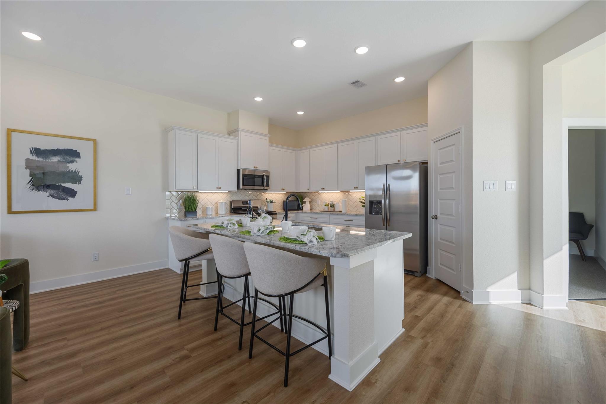 3008 Ventas Drive Property Photo 8