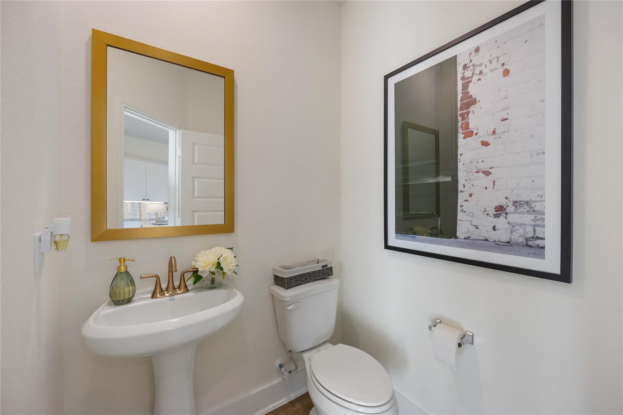 3008 Ventas Drive Property Photo 12