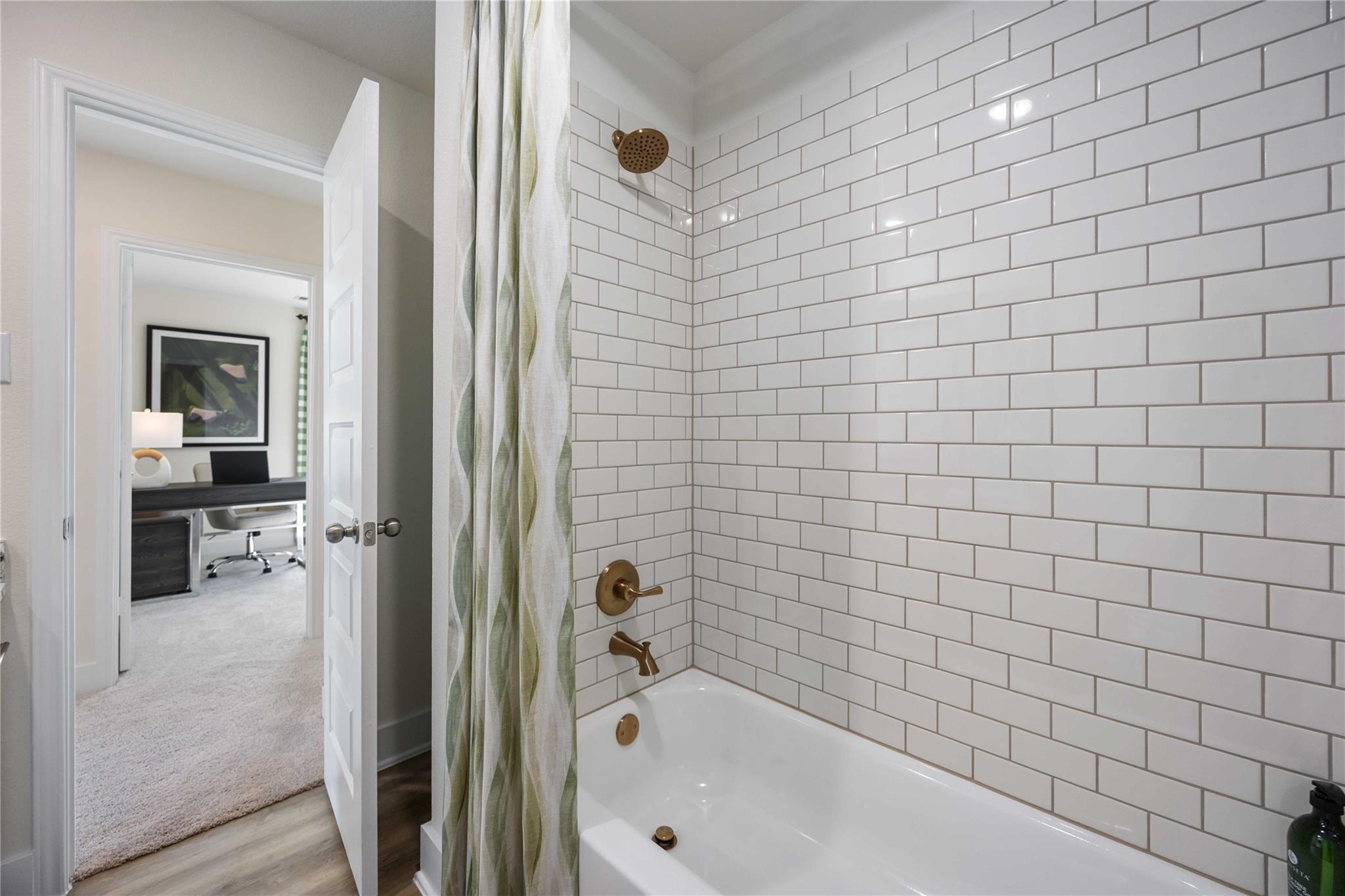 3008 Ventas Drive, Houston Tx 77047 Property Photo 19
