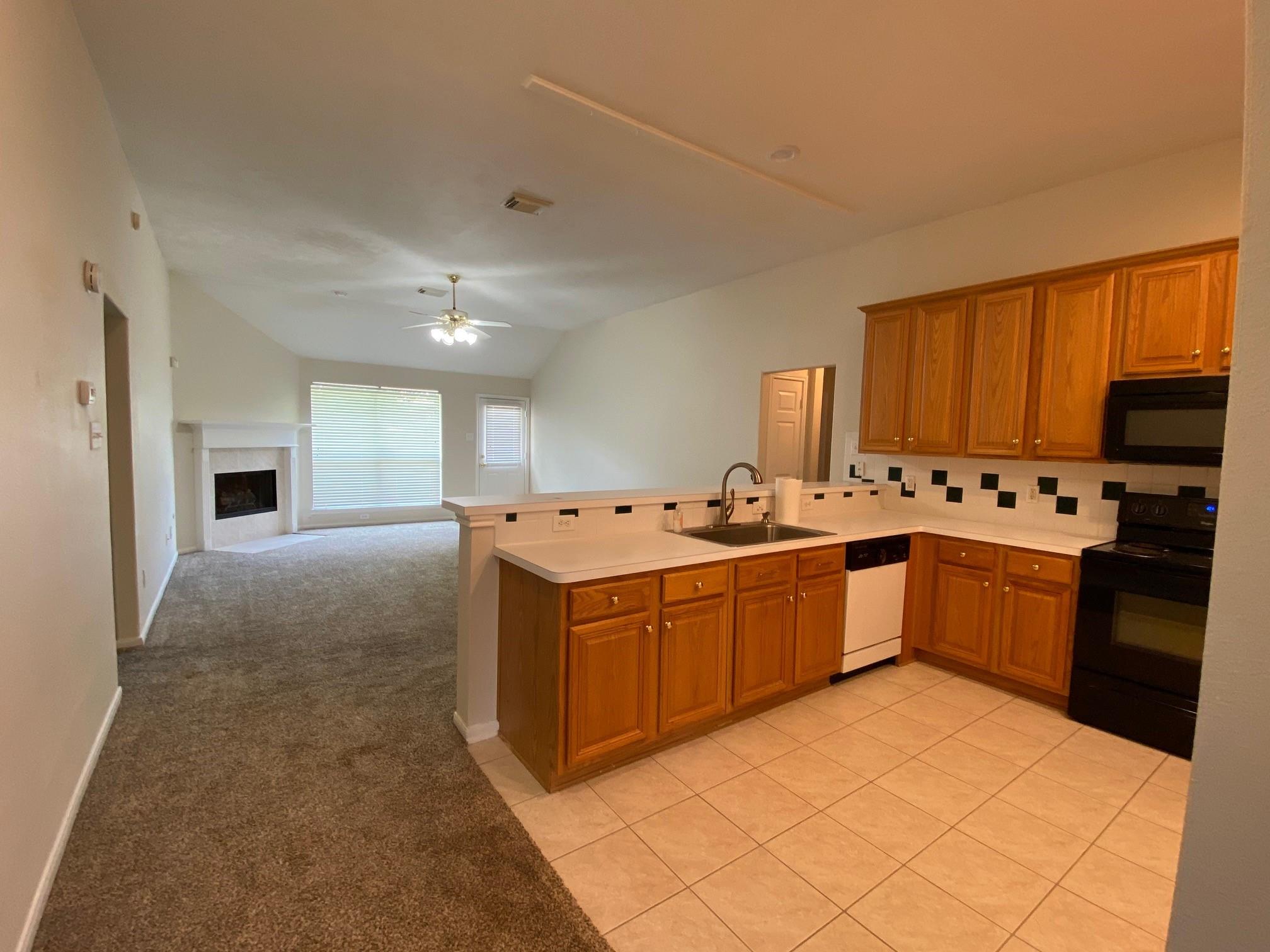 3635 Sheldon Drive Property Photo 6