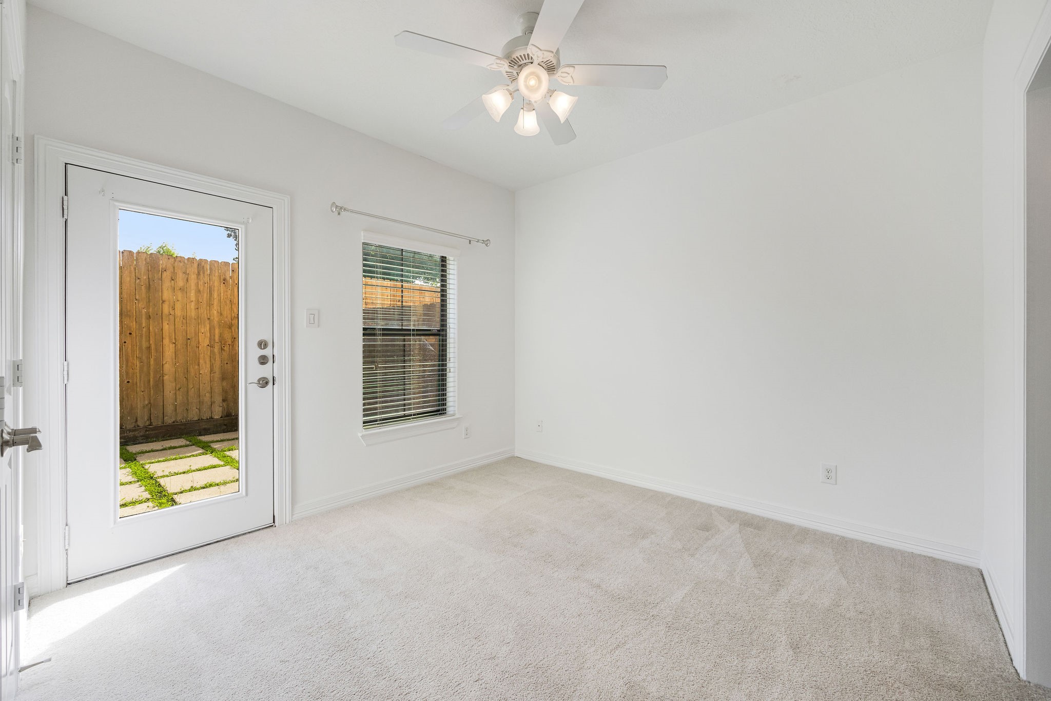 1146 Hempstead Villa Lane Property Photo 6
