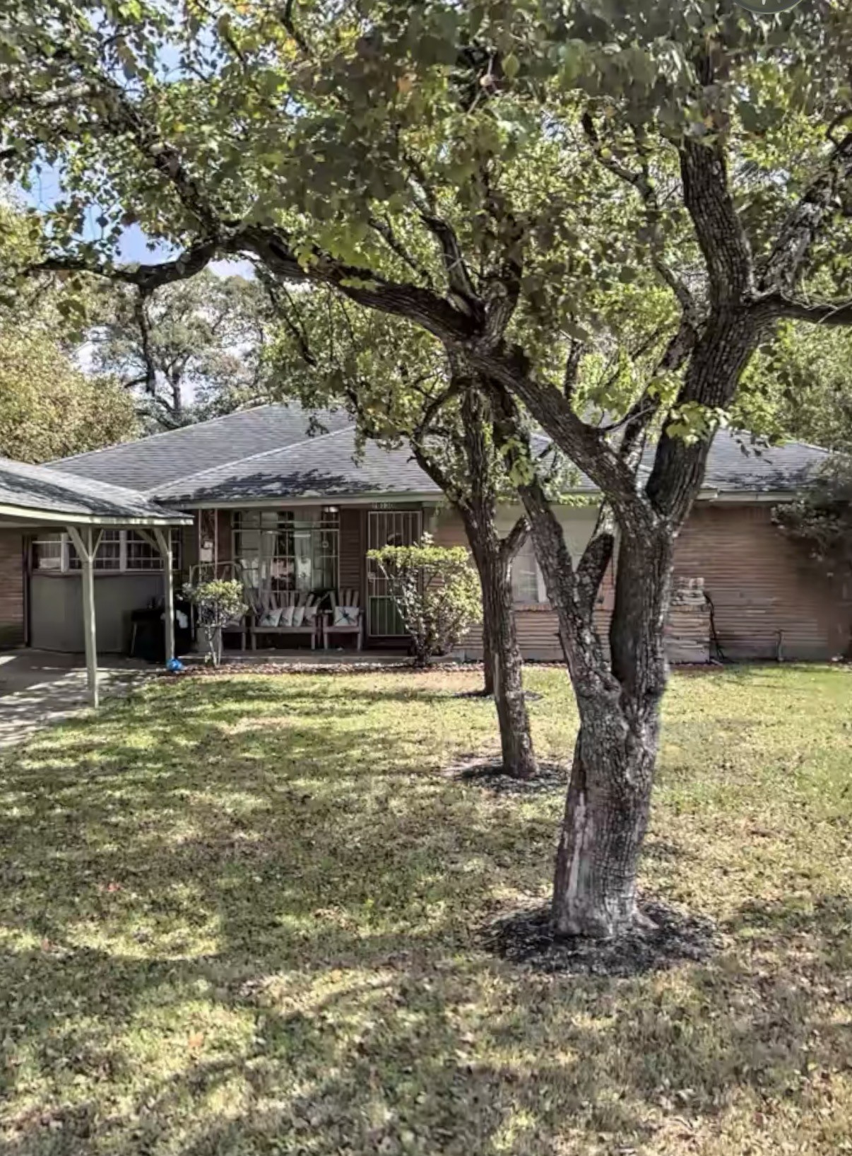 10130 Rockaway Drive Property Photo 1