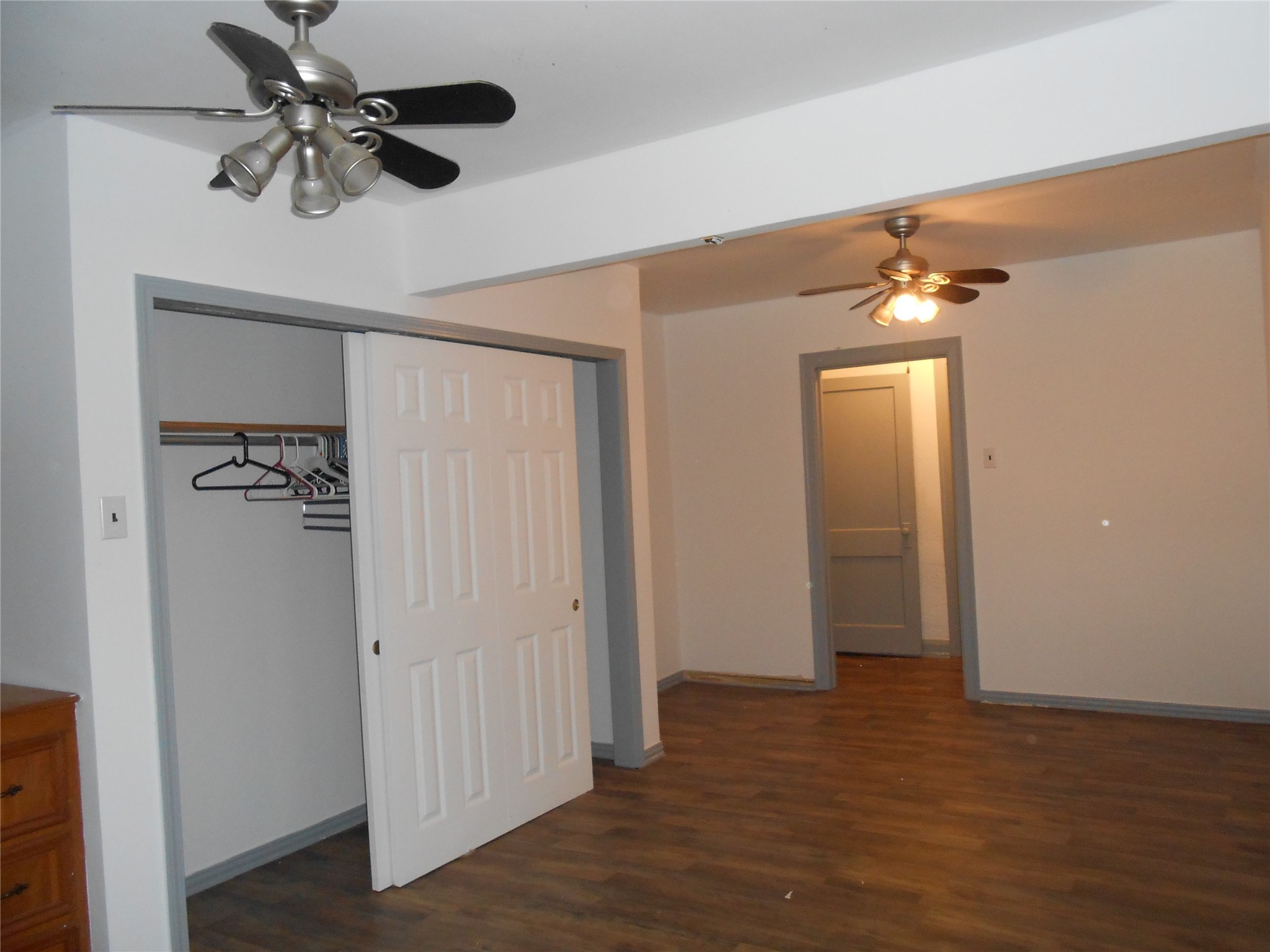 930 W 5th Street Property Photo 15