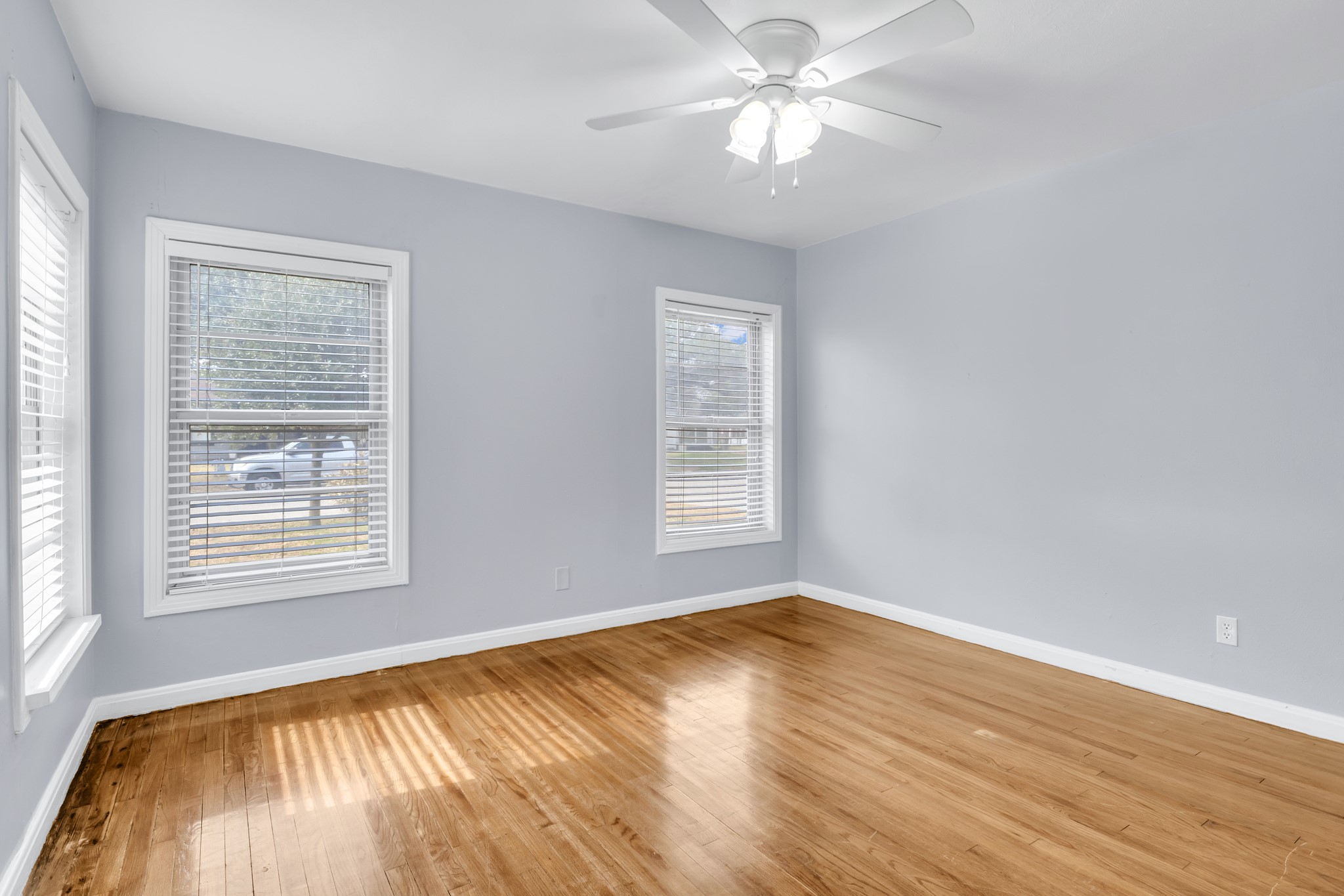 1517 Oakview Street Property Photo 19