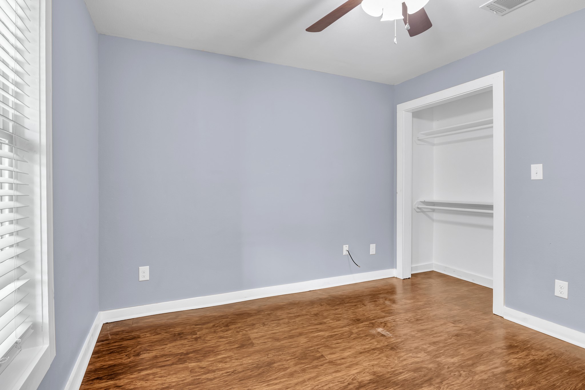 1517 Oakview Street Property Photo 25