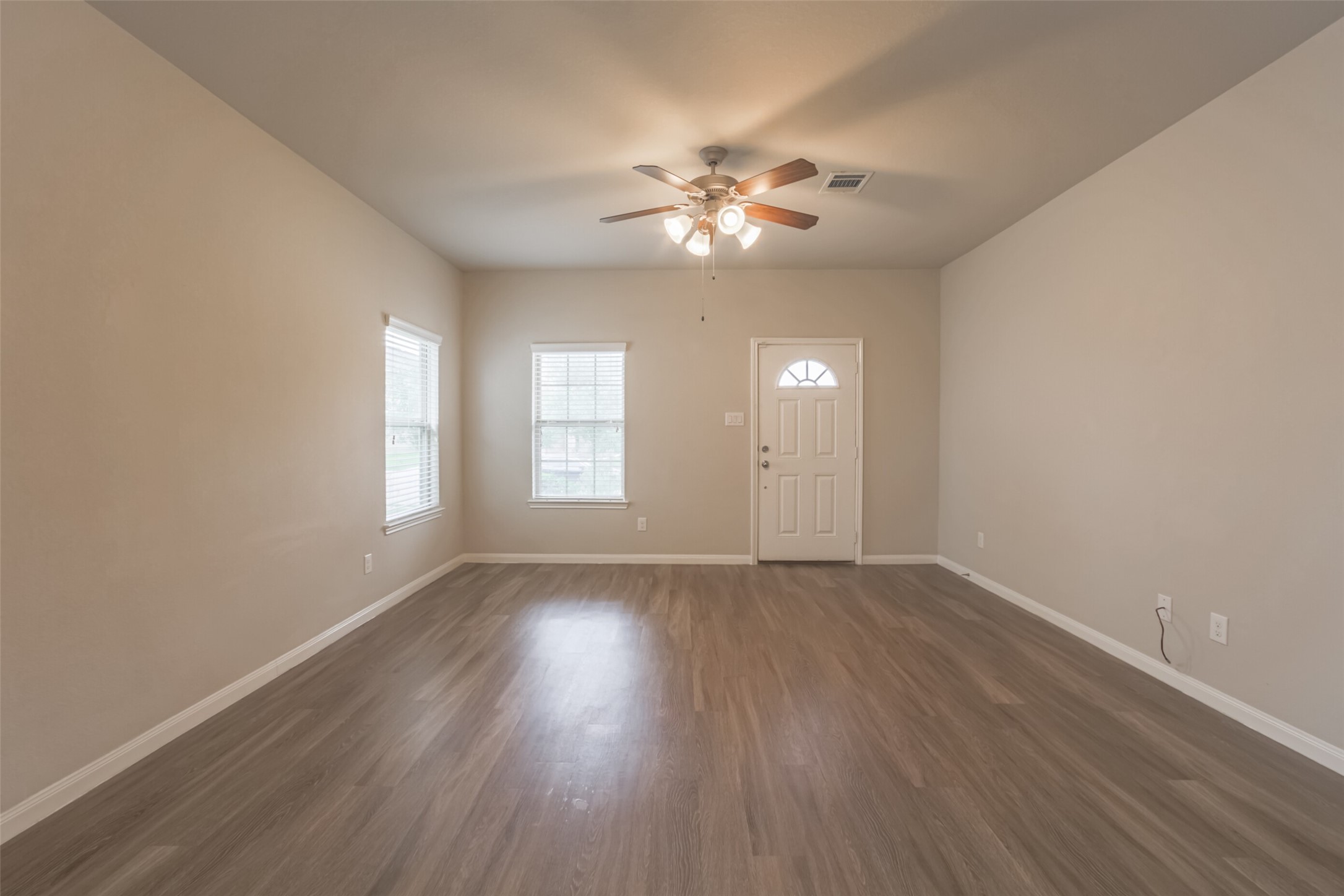3727 Bright Moon Property Photo 3