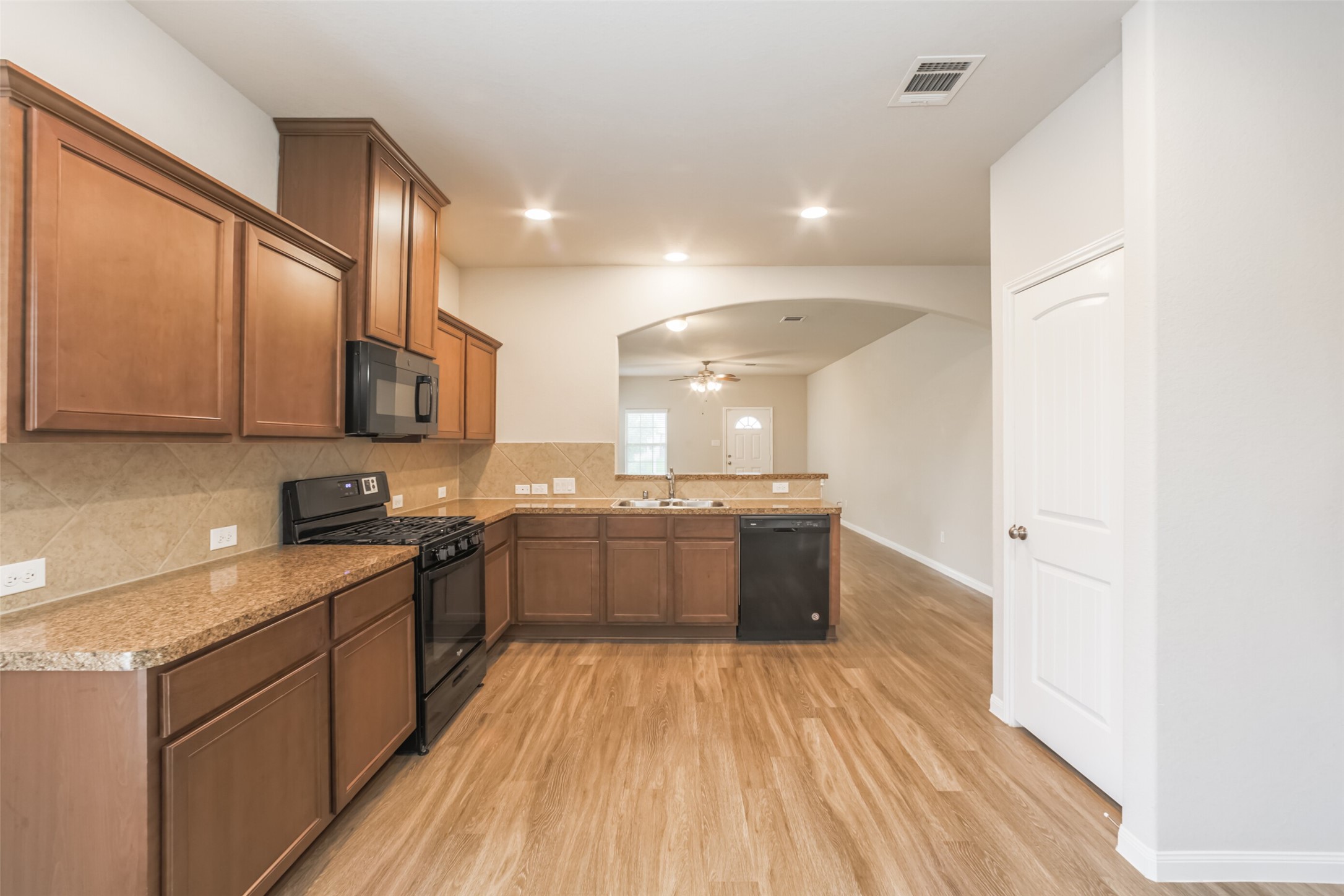 3727 Bright Moon Property Photo 9