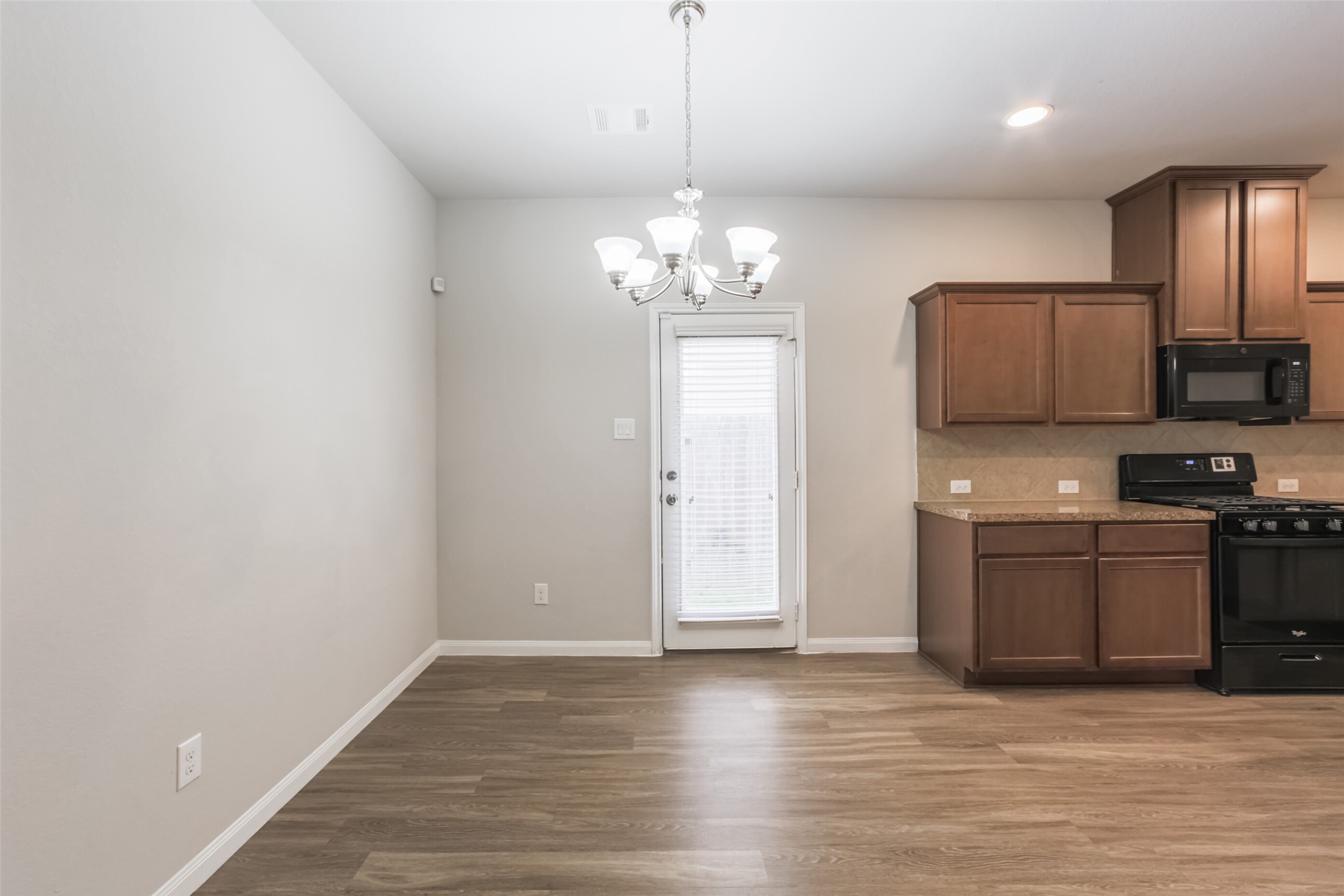 3727 Bright Moon Property Photo 16