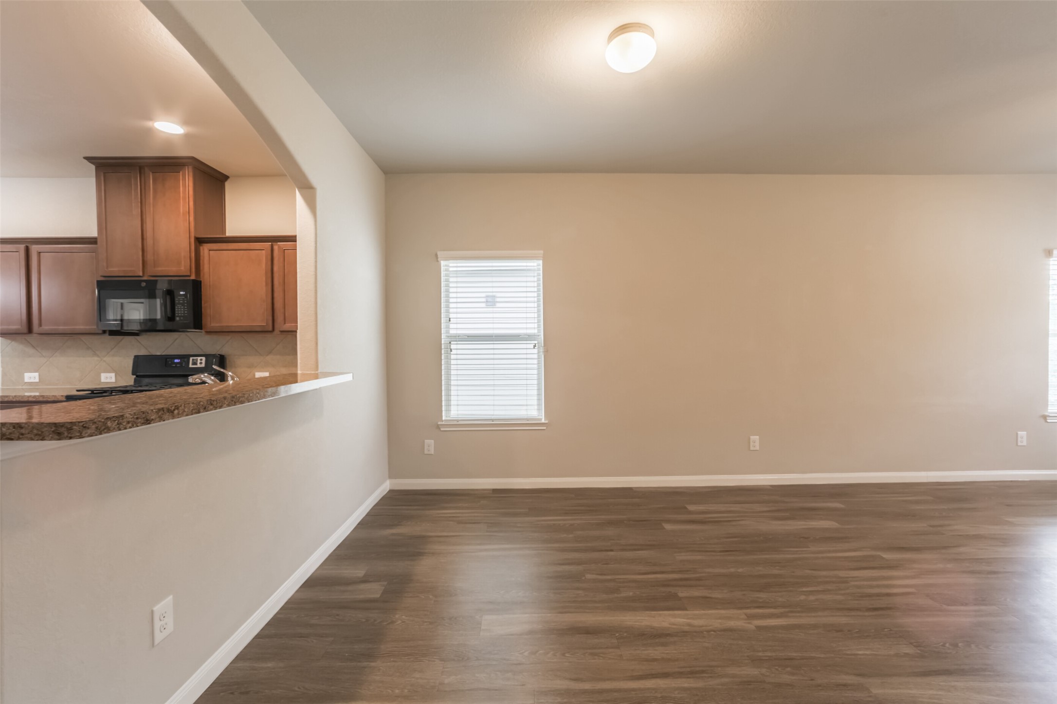 3727 Bright Moon Property Photo 17