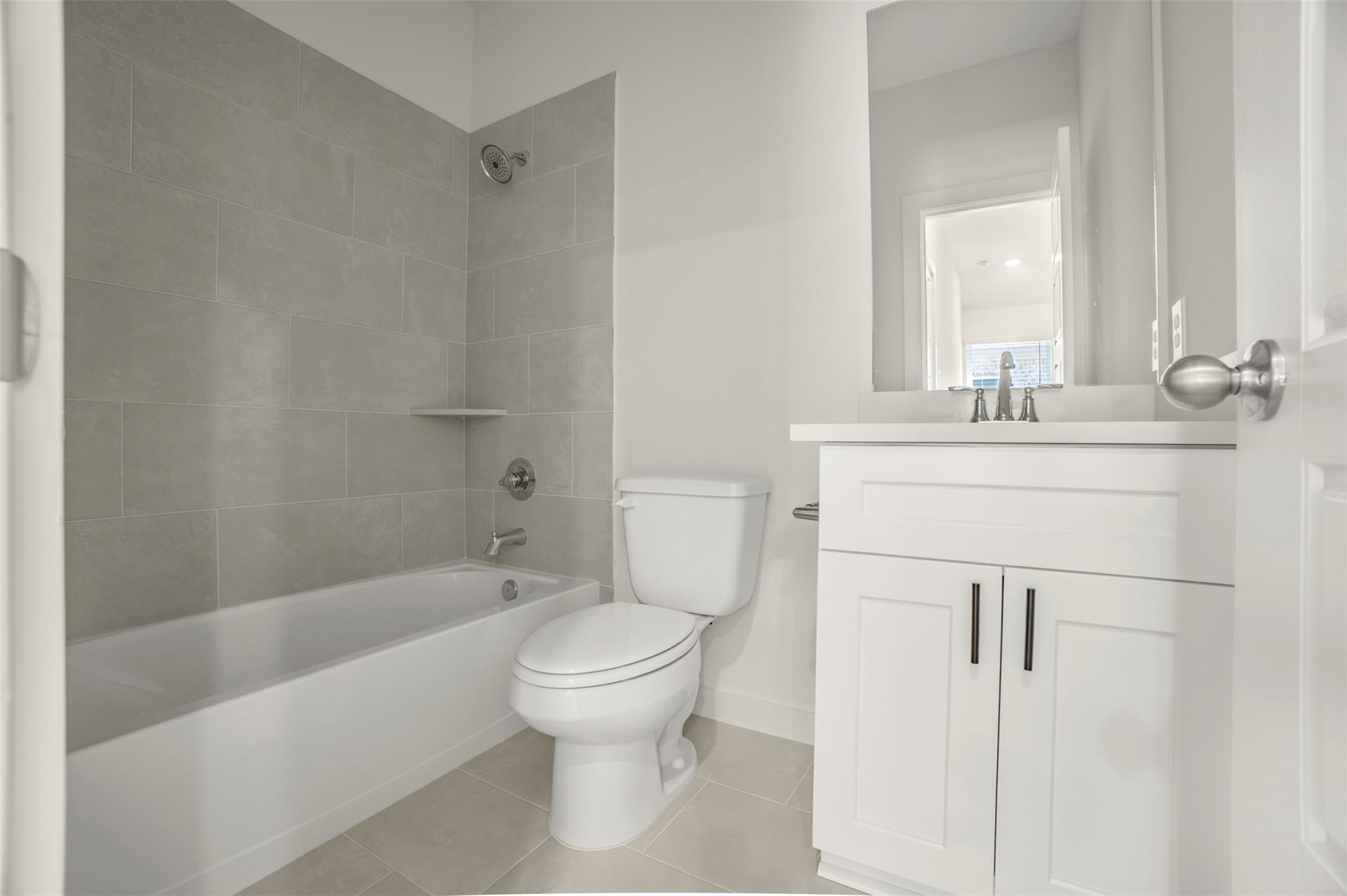 3210 Emerald Hills Drive Property Photo 16