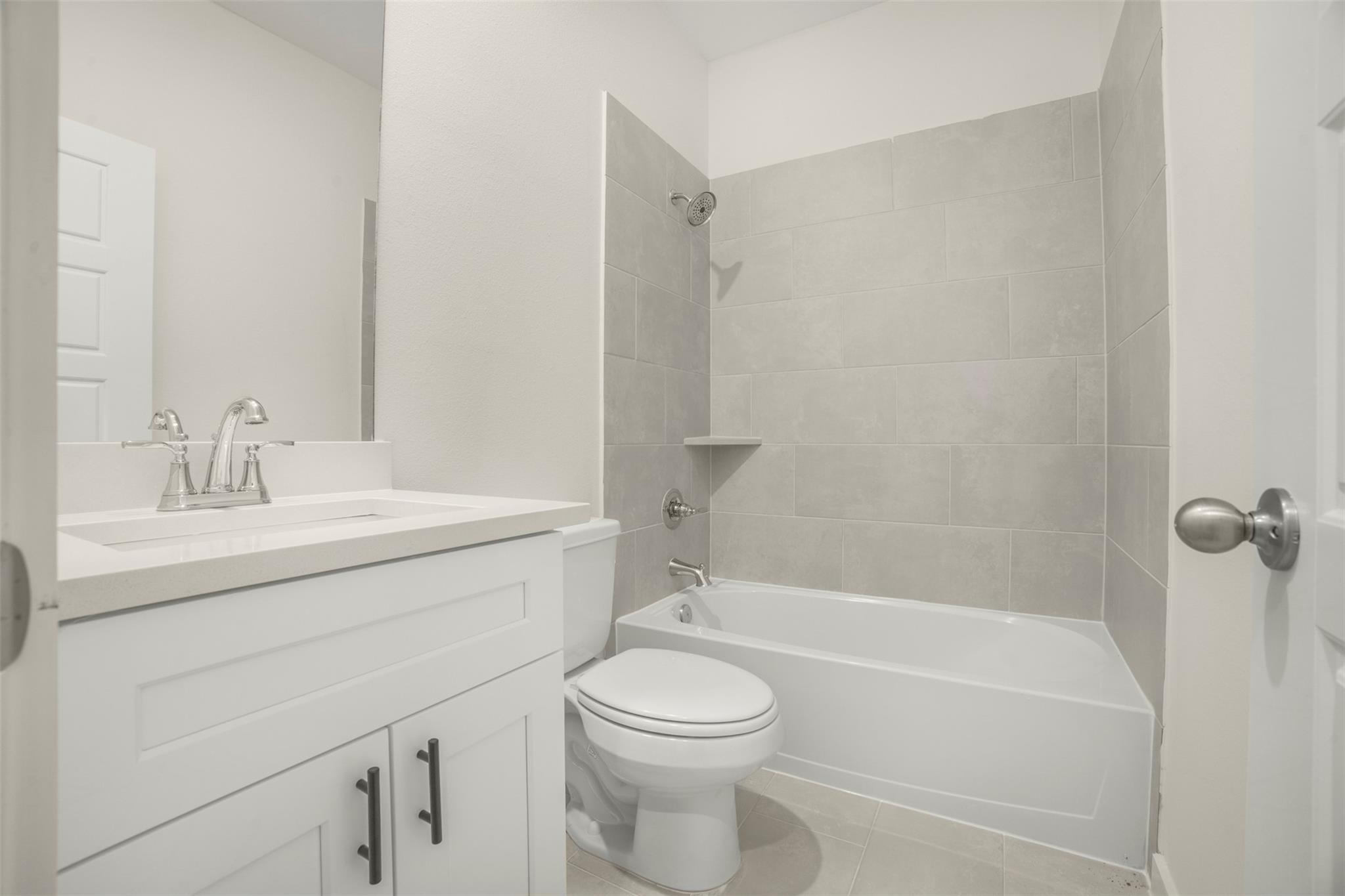 3210 Emerald Hills Drive Property Photo 17