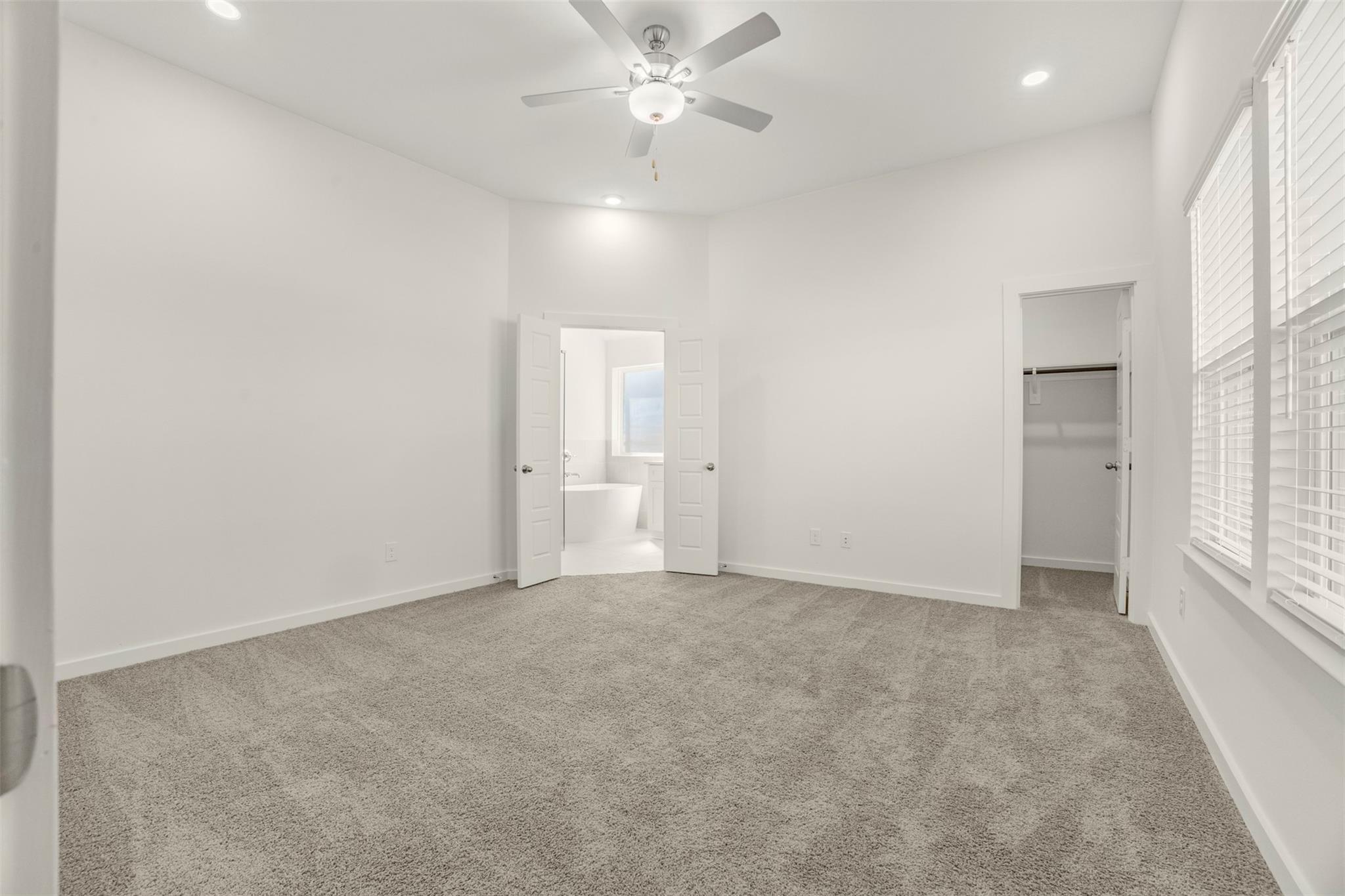 3210 Emerald Hills Drive Property Photo 19