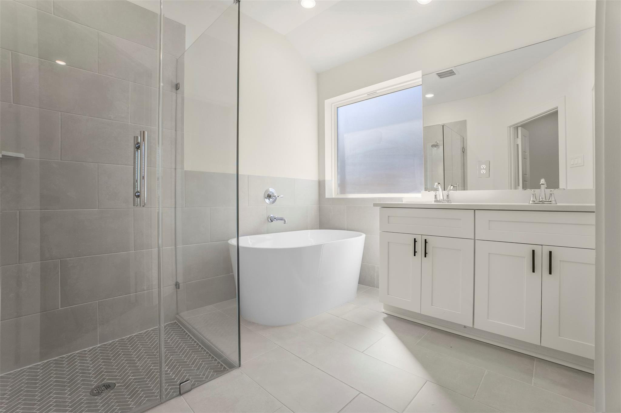 3210 Emerald Hills Drive Property Photo 20