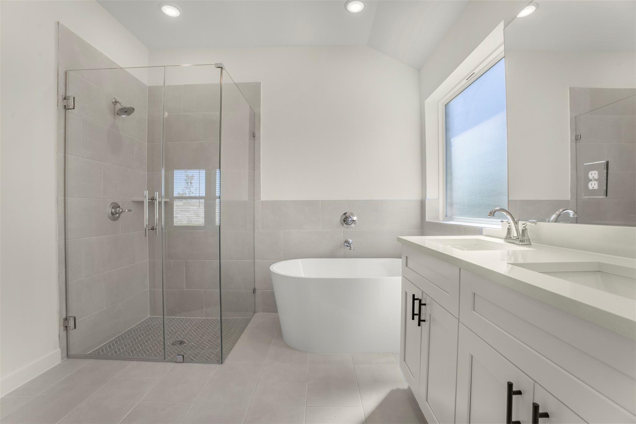 3210 Emerald Hills Drive Property Photo 21