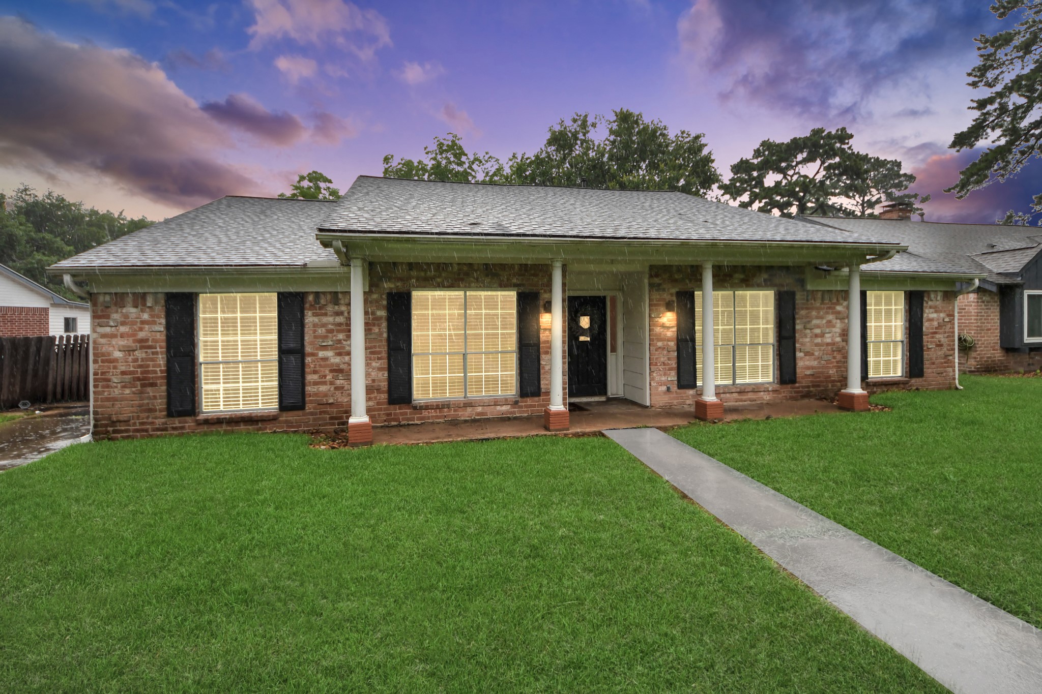 1319 Forsythe Lane Property Photo 2
