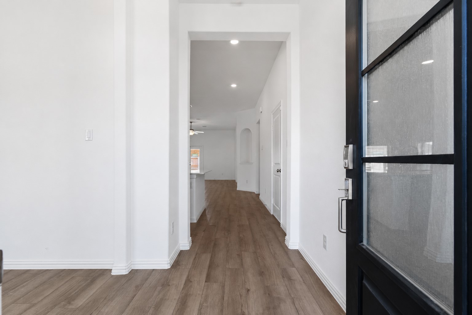 31427 Vineyard Creek Drive Property Photo 4