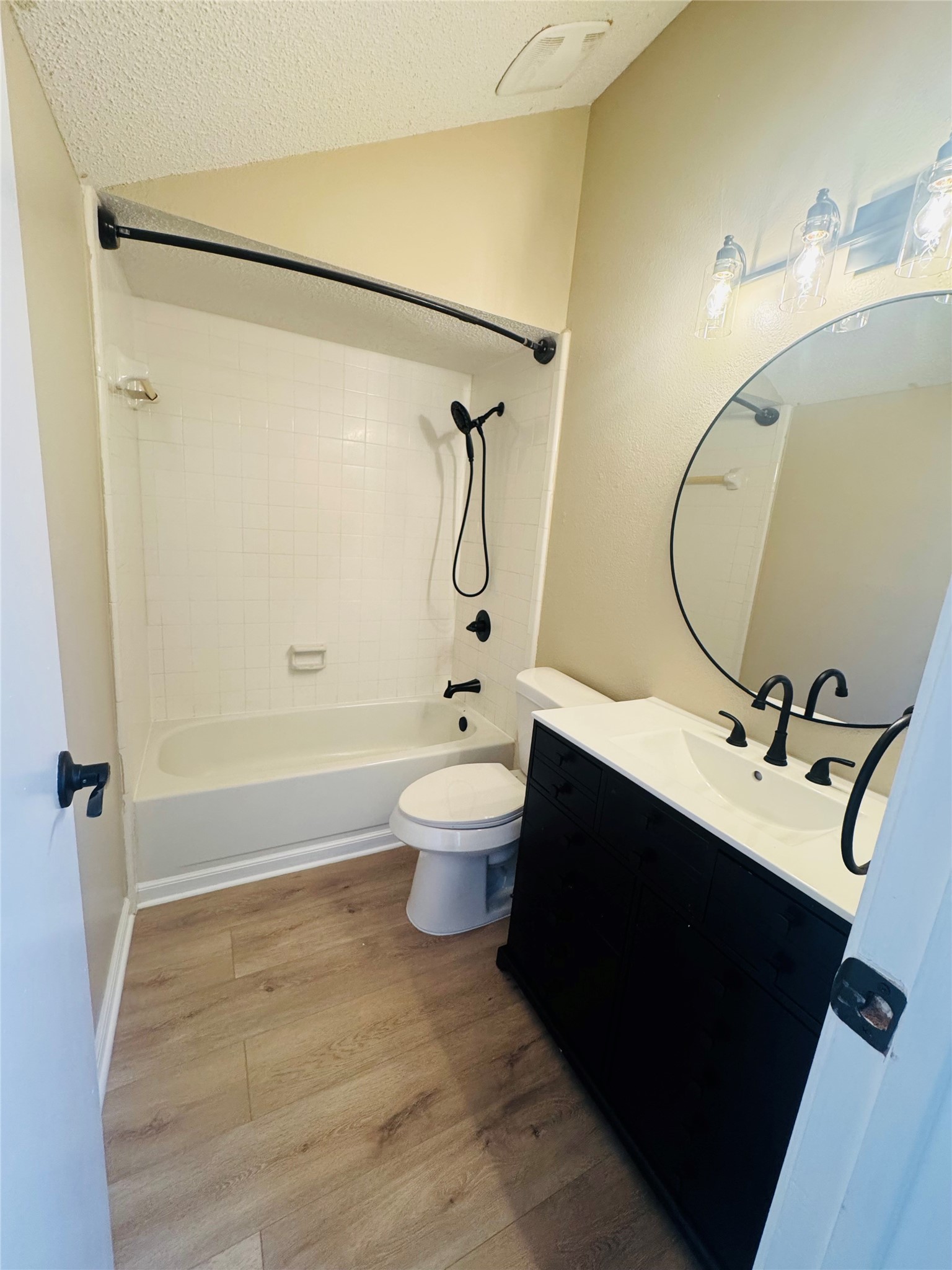 3900 Aspen Drive B201 Property Photo 19