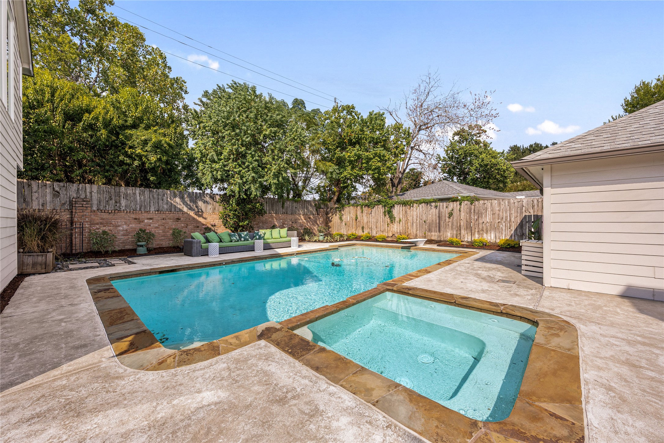 14426 Chadbourne Drive Property Photo 38