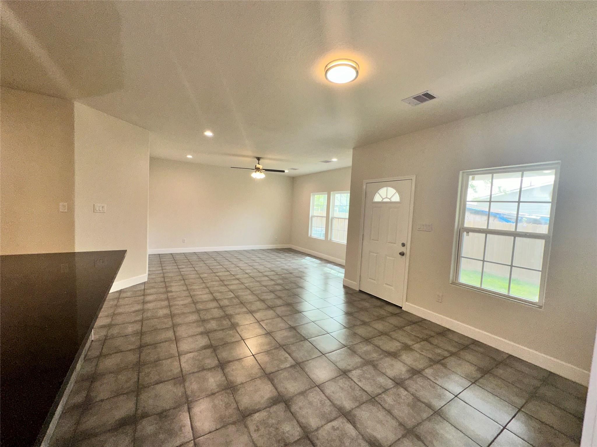 304 Armstrong Street Property Photo 7
