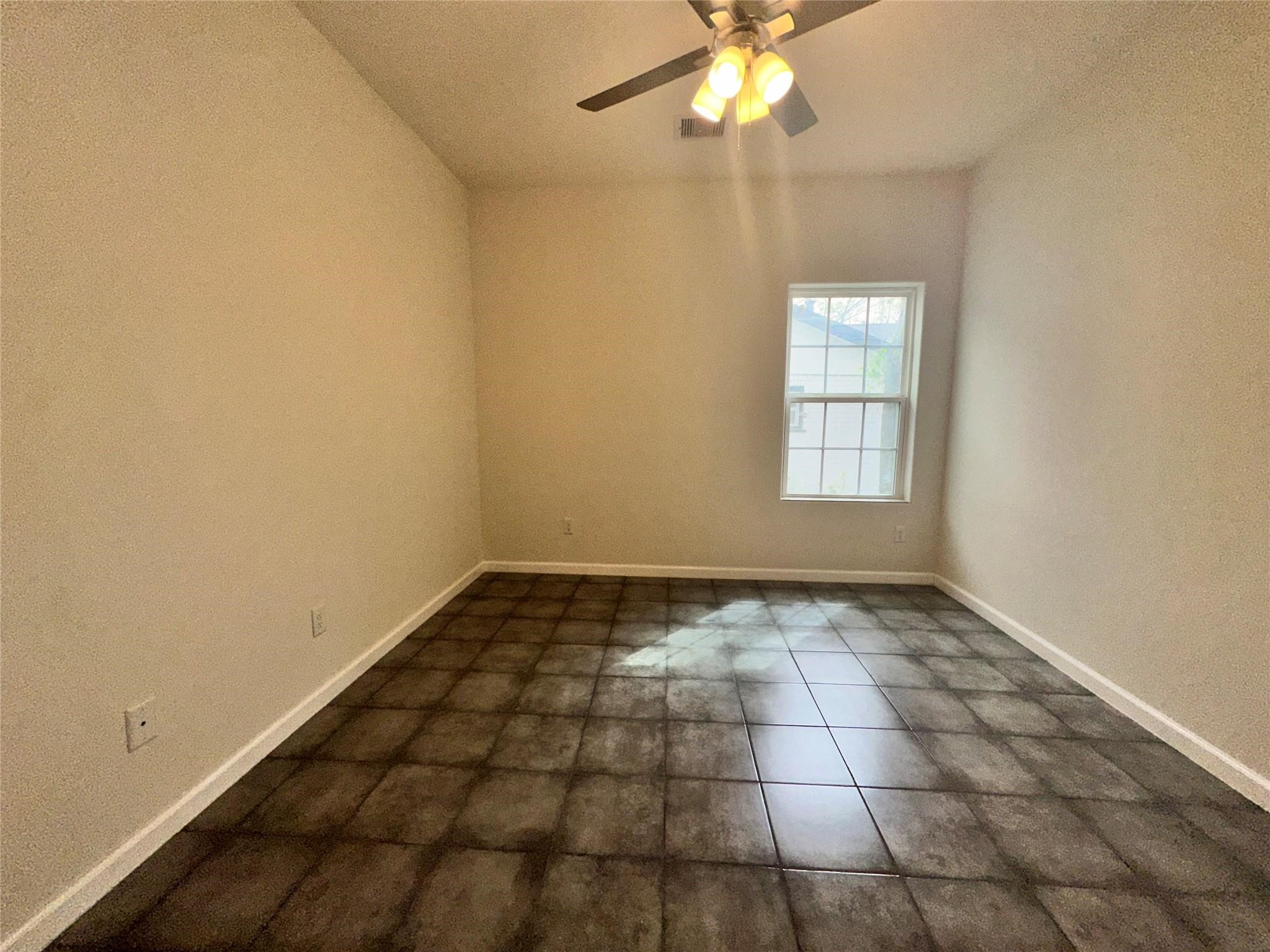 304 Armstrong Street Property Photo 9