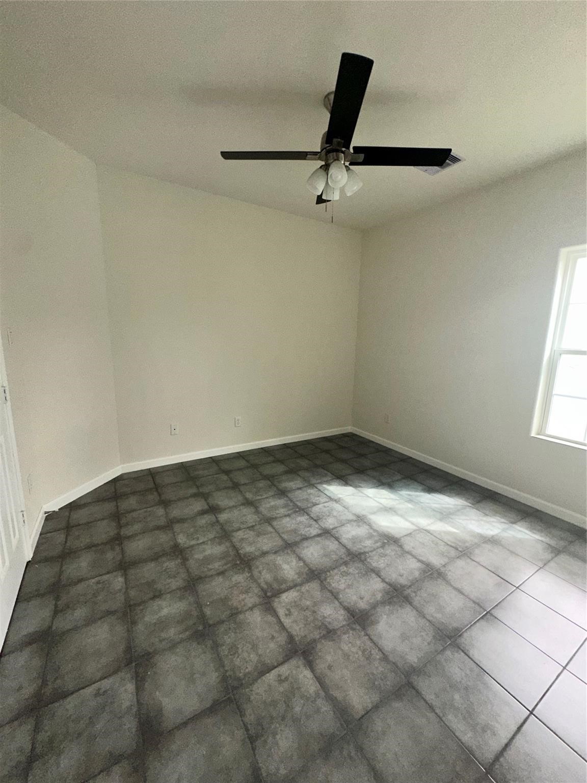 304 Armstrong Street Property Photo 10