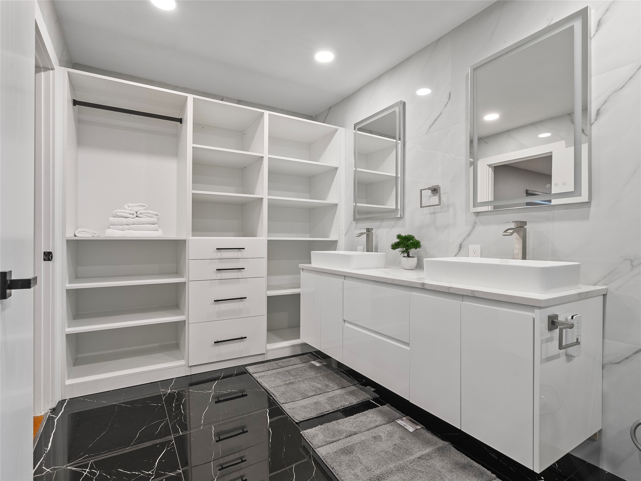4119 Mischire Drive Property Photo 19