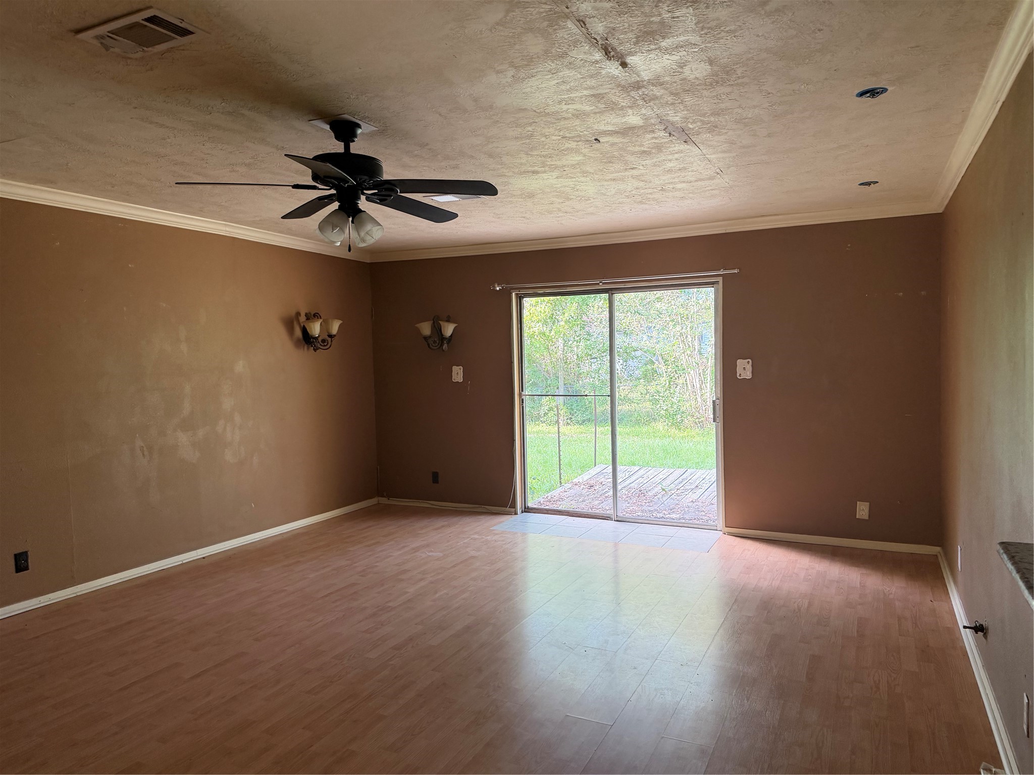 816 W Polk Street Property Photo 6