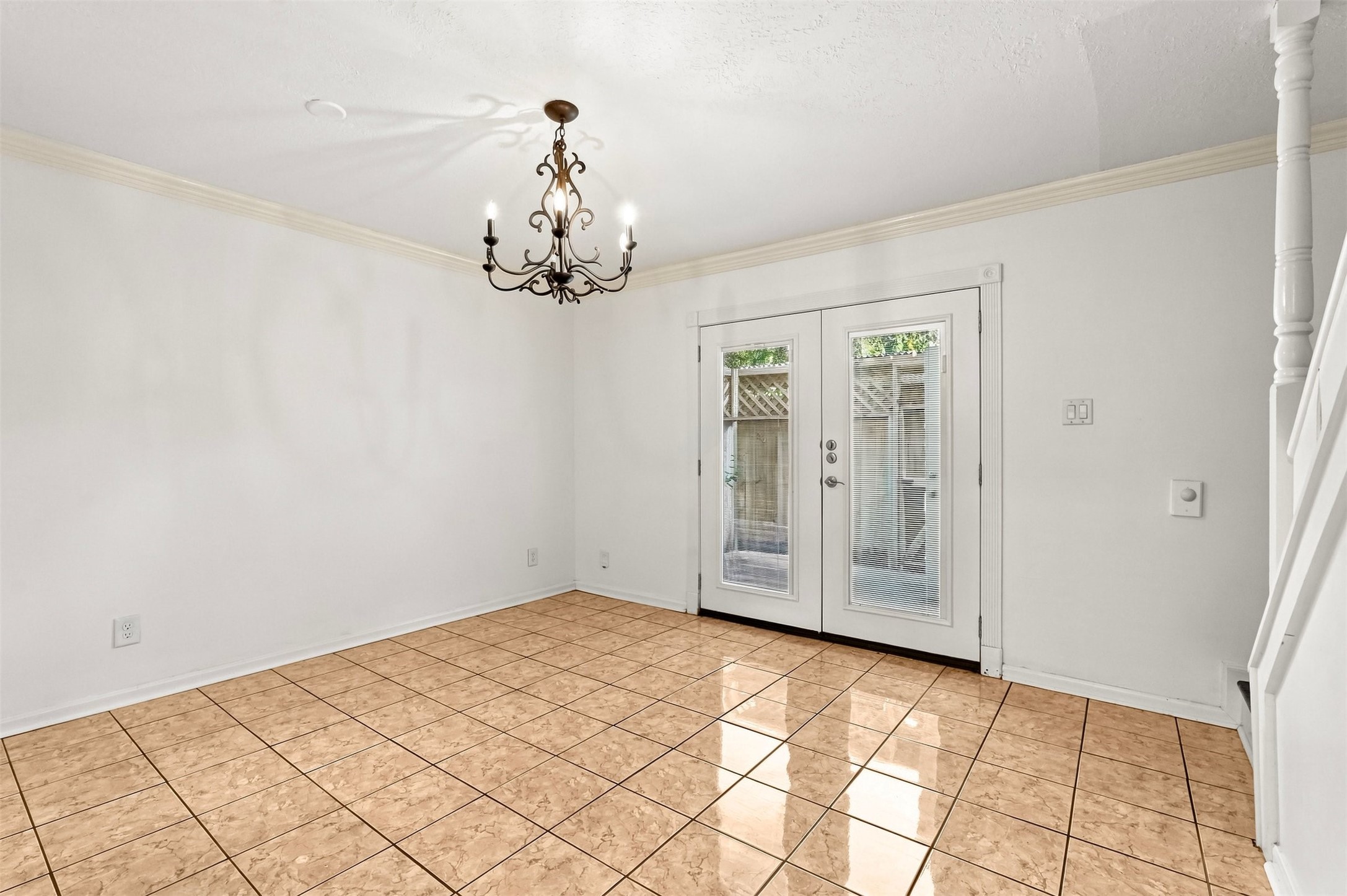 10652 Hazelhurst Drive 29 Property Photo 7