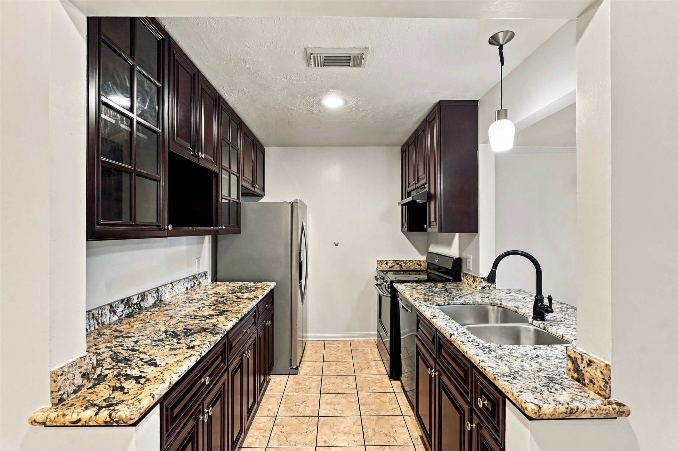 10652 Hazelhurst Drive 29 Property Photo 10