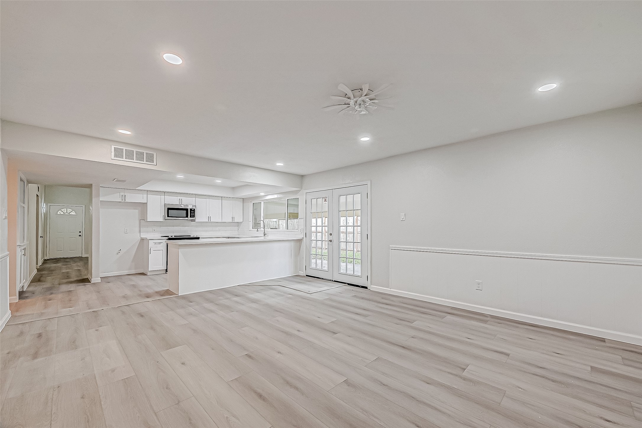 2107 Quail Valley East Drive Property Photo 20