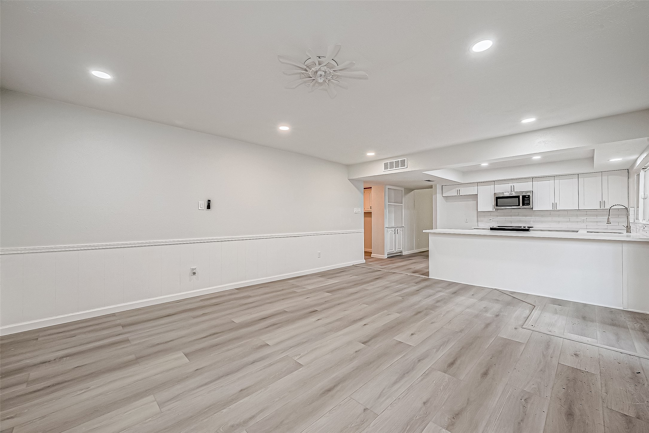 2107 Quail Valley East Drive Property Photo 24