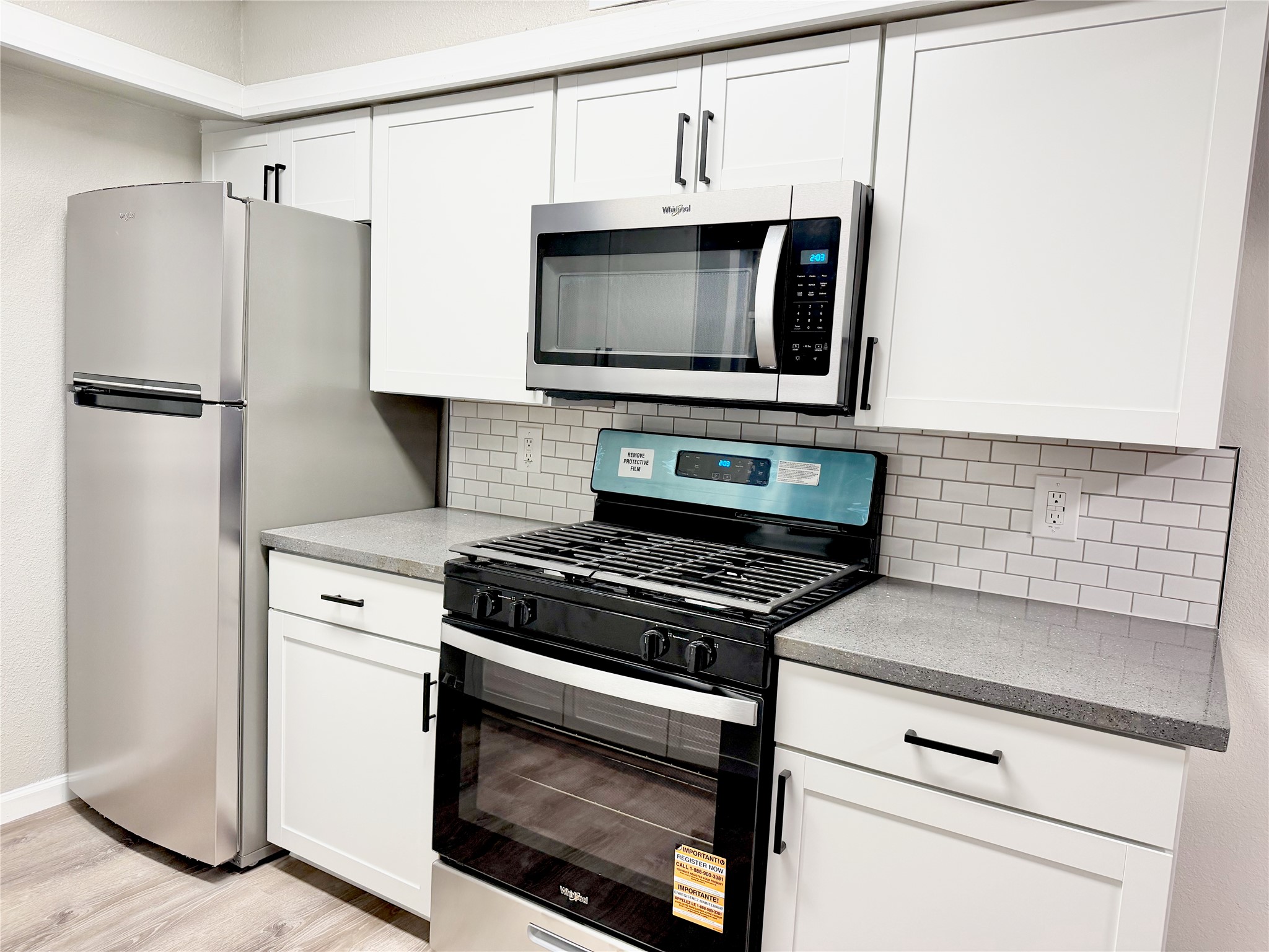 218 W 15th Street B Property Photo 11