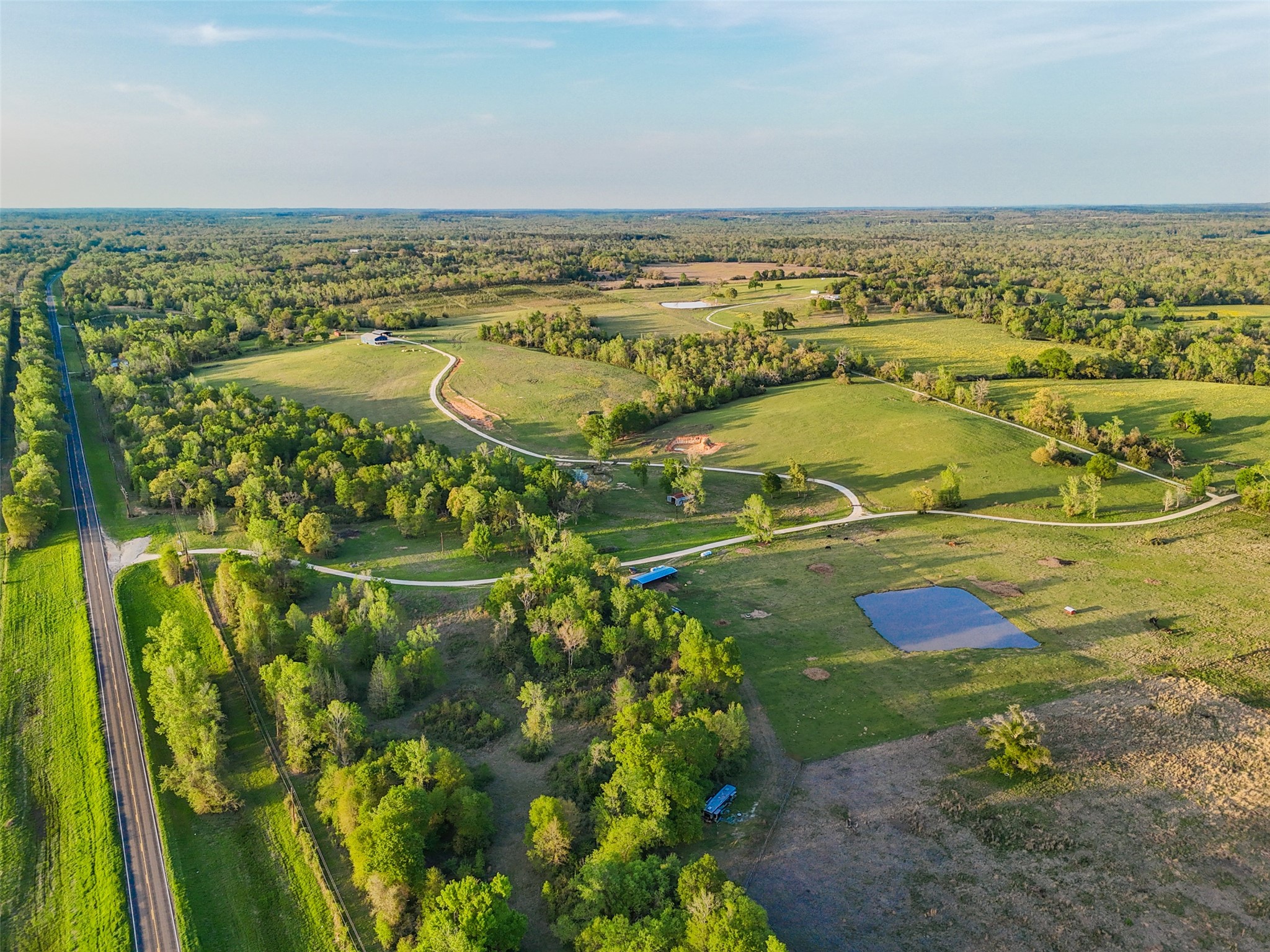 3200 State Highway 75 N Property Photo 1