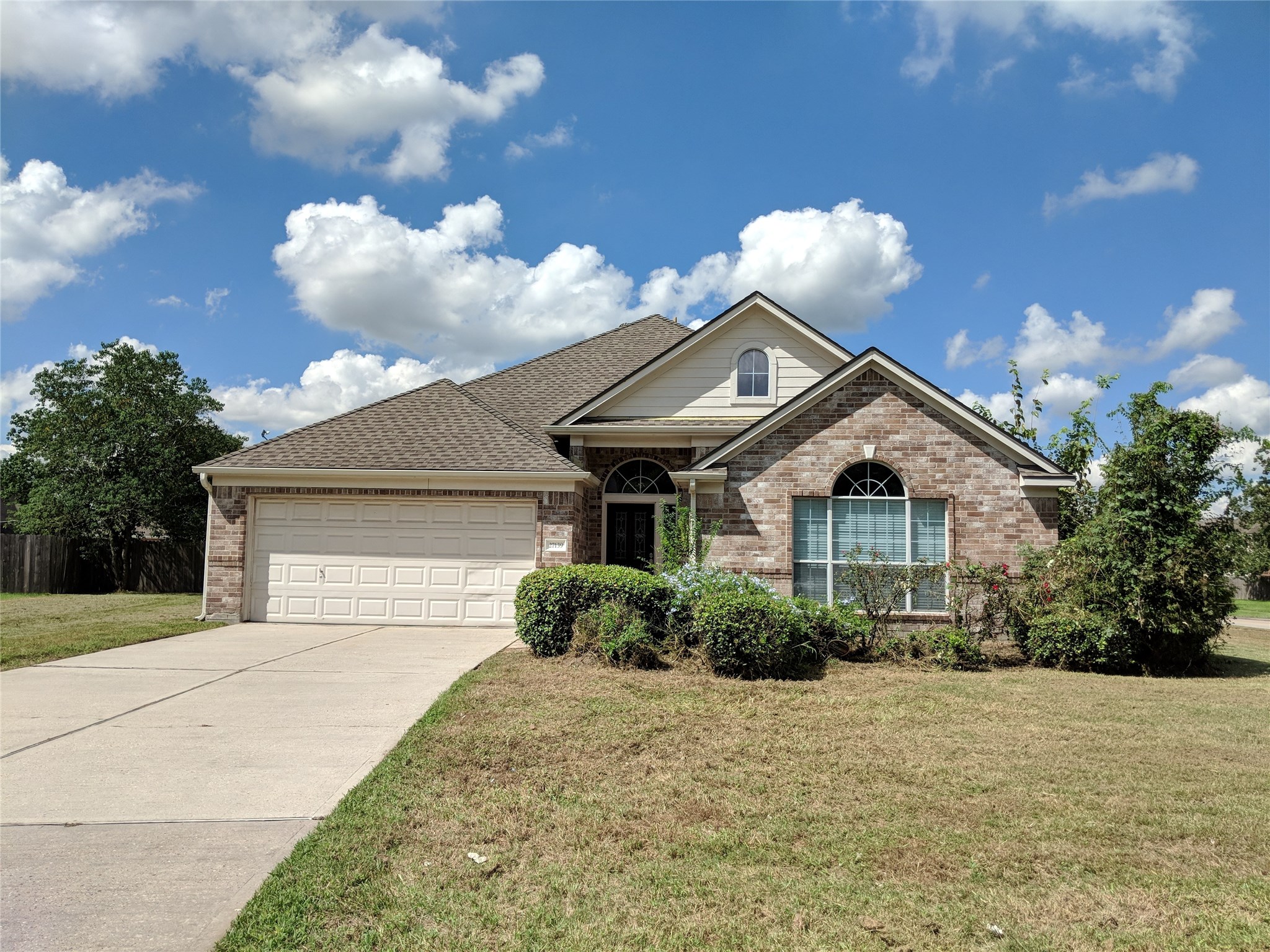 27139 Pine Crossing Drive Property Photo 1