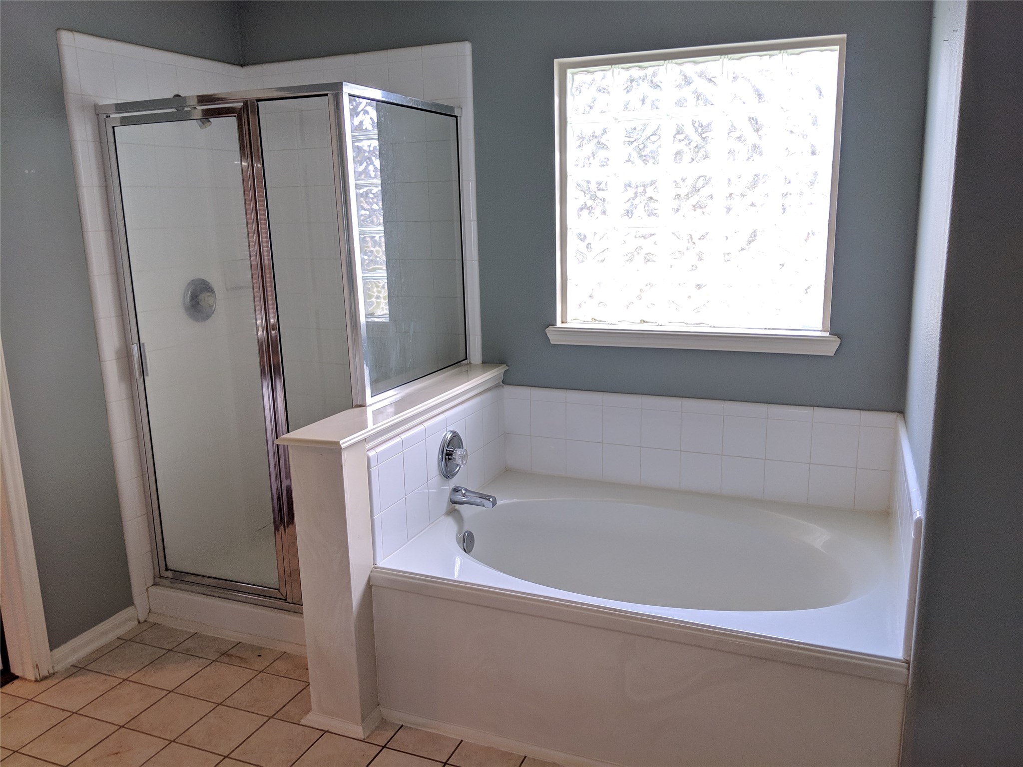 27139 Pine Crossing Drive Property Photo 10