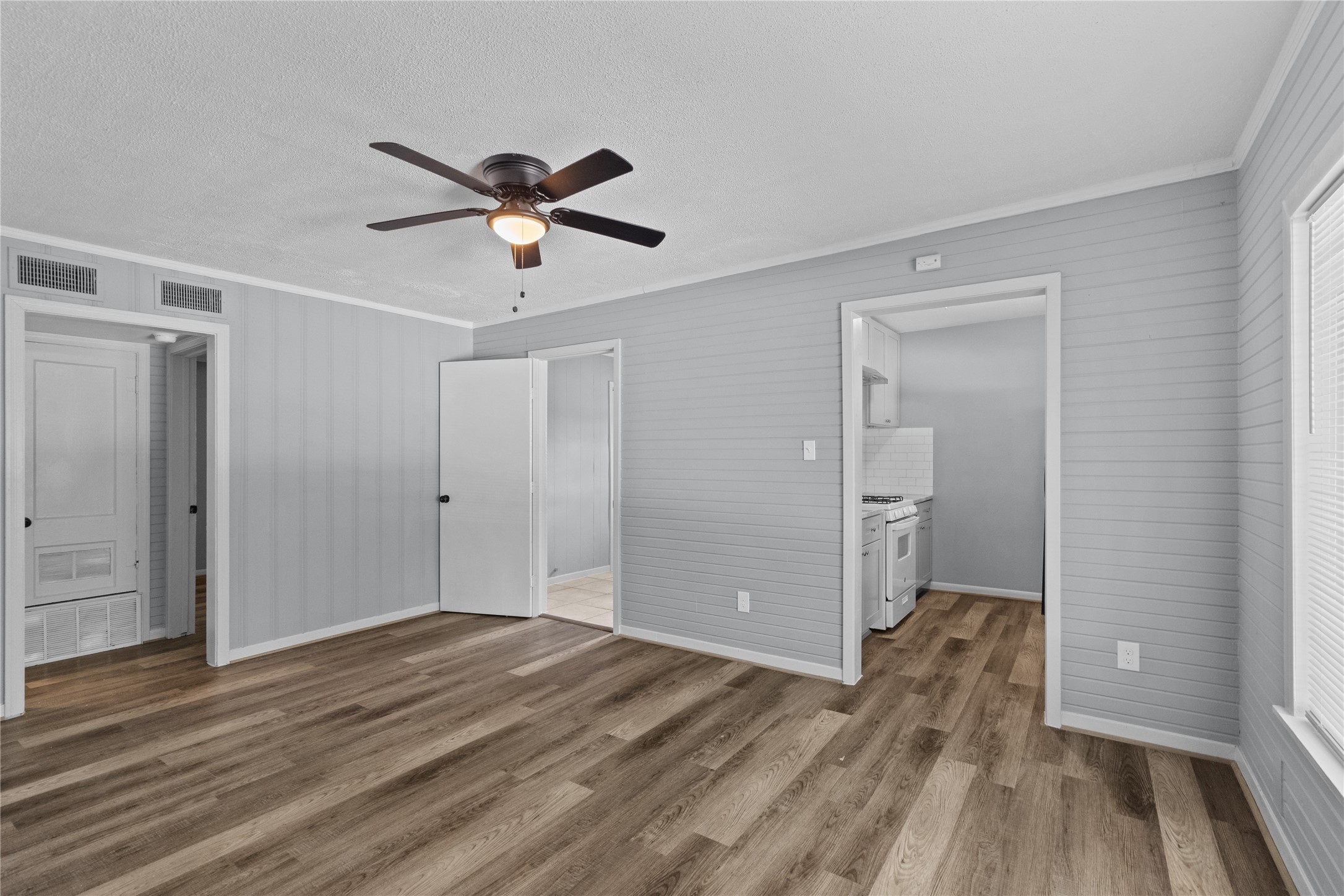 2324 Cedar Drive 3 Property Photo 3