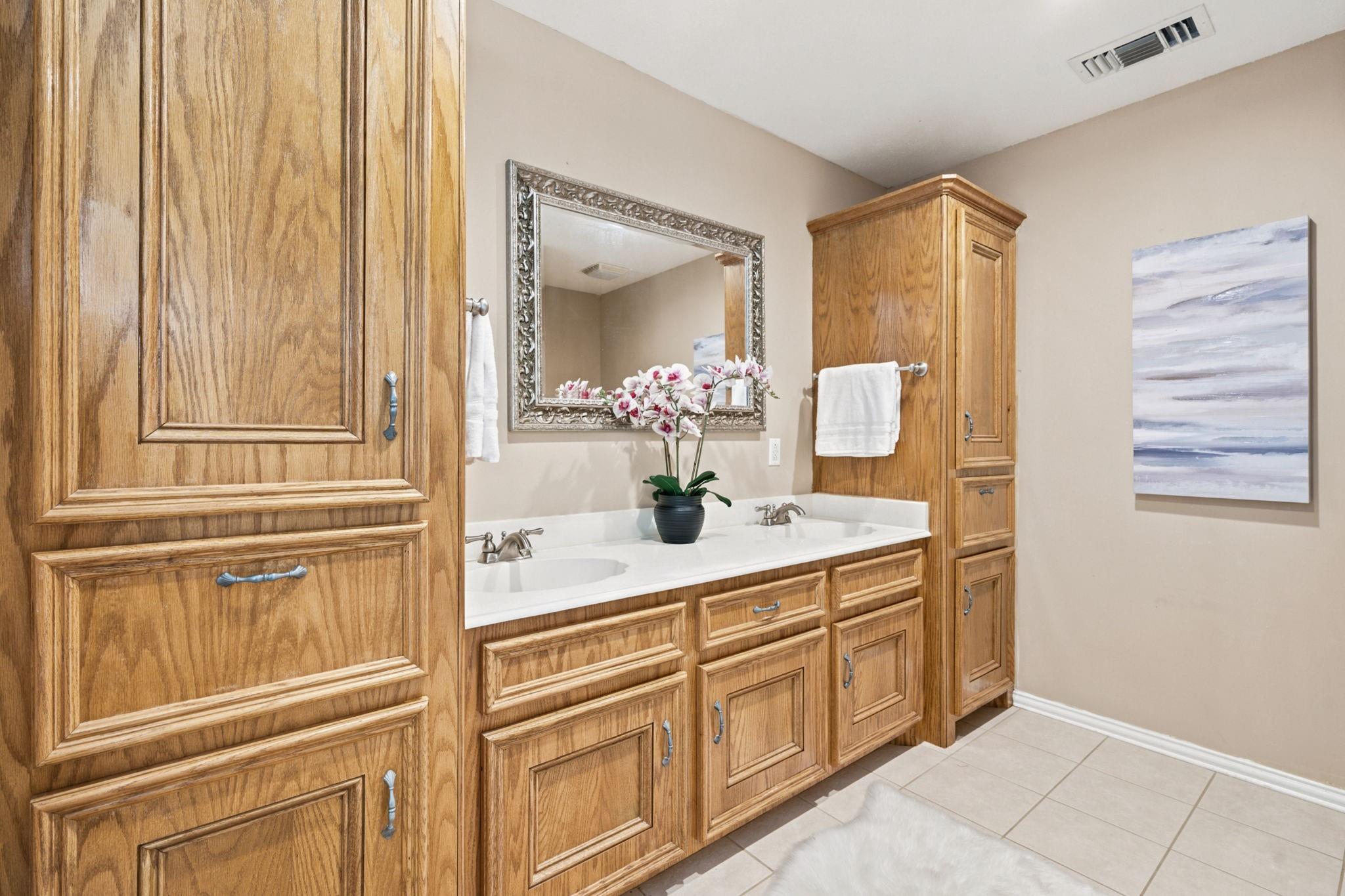 15217 Paradise Point Drive Property Photo 29