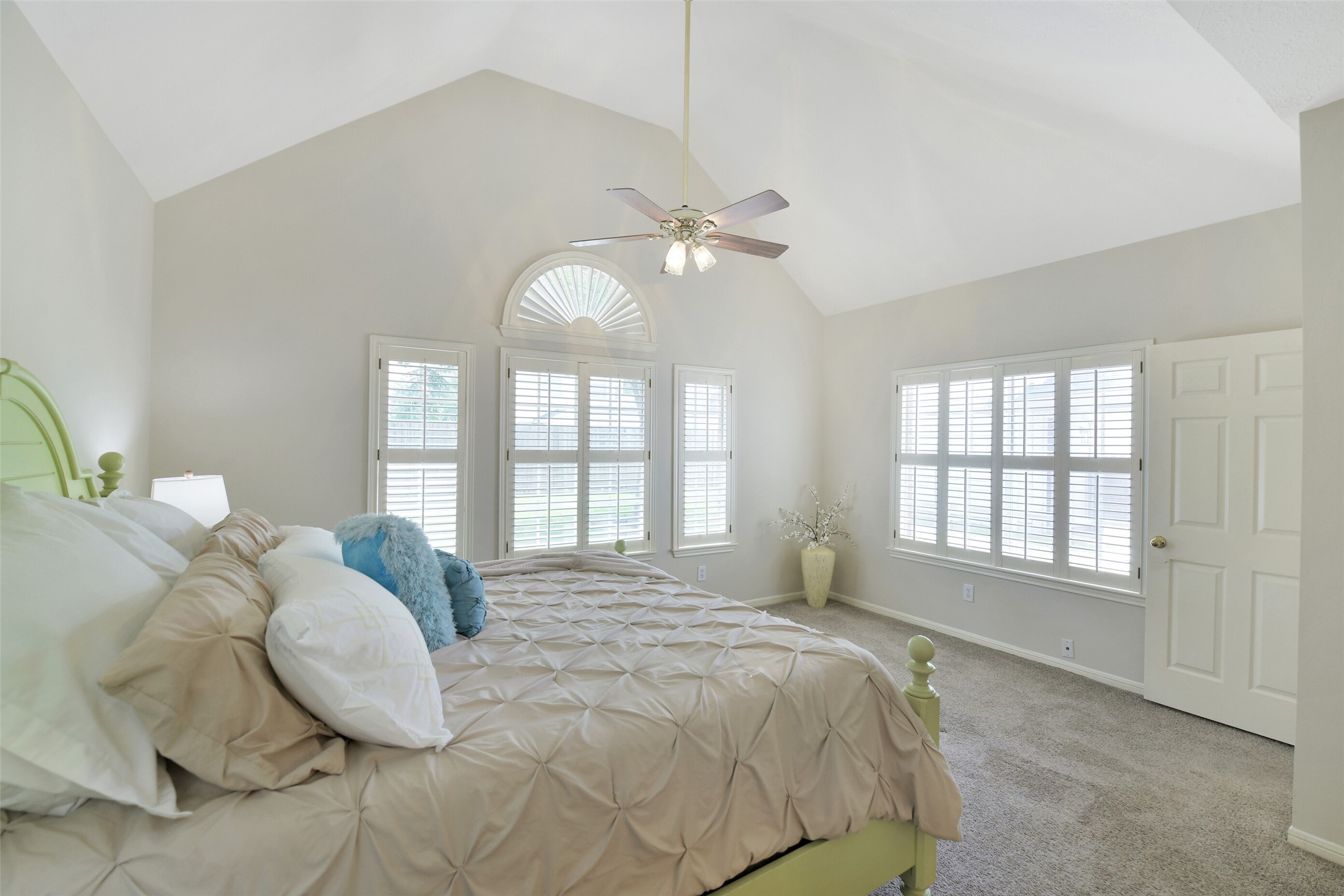 12911 Bristol Berry Drive Property Photo 19