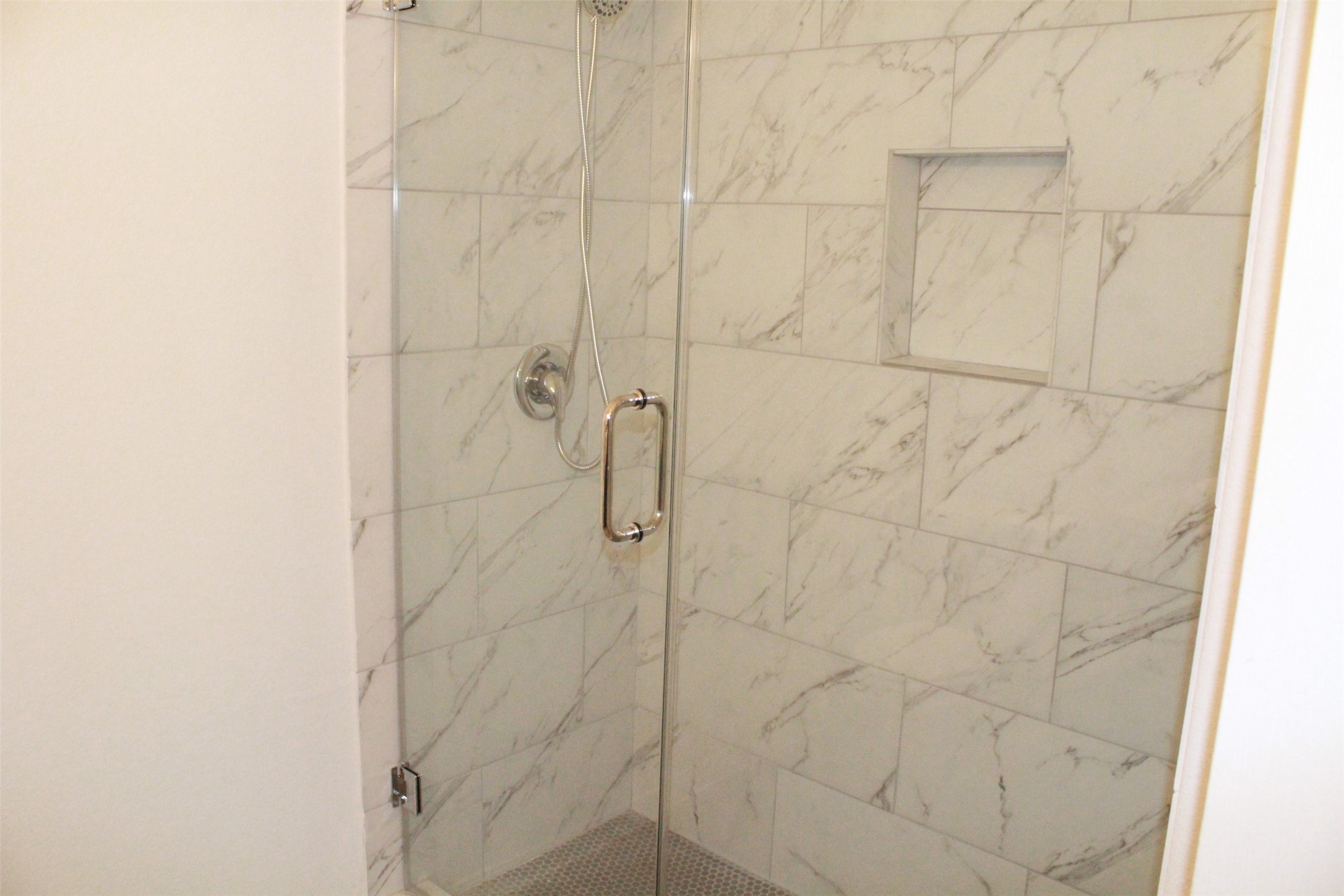 3714 Easy Street B Property Photo 7