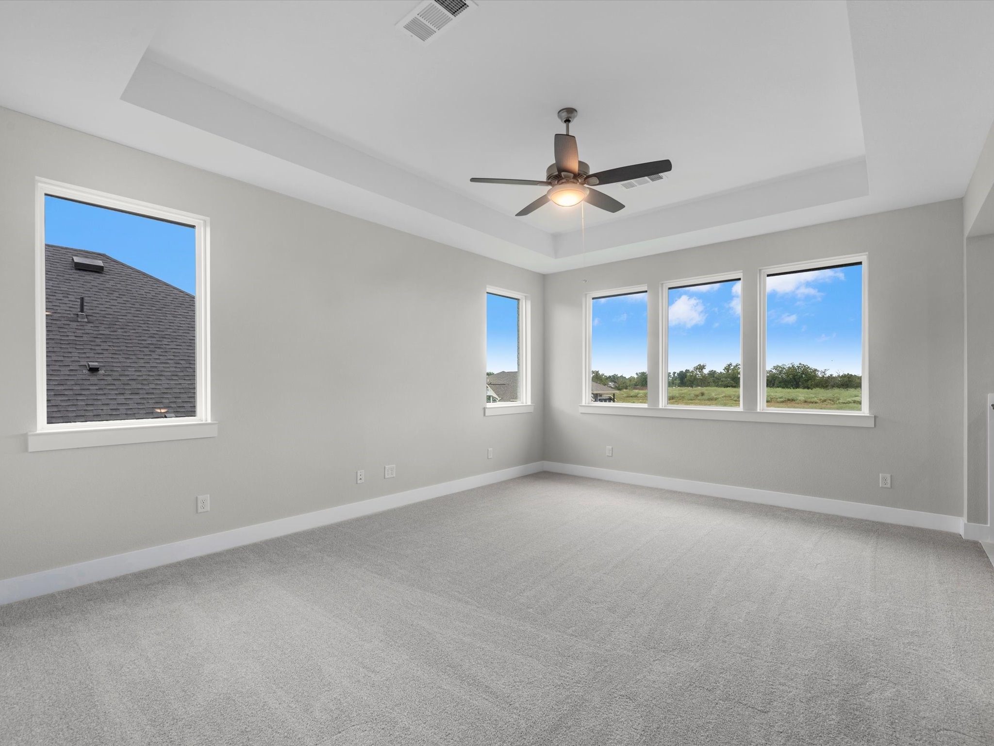 2723 Crown Ridge Drive Property Photo 17