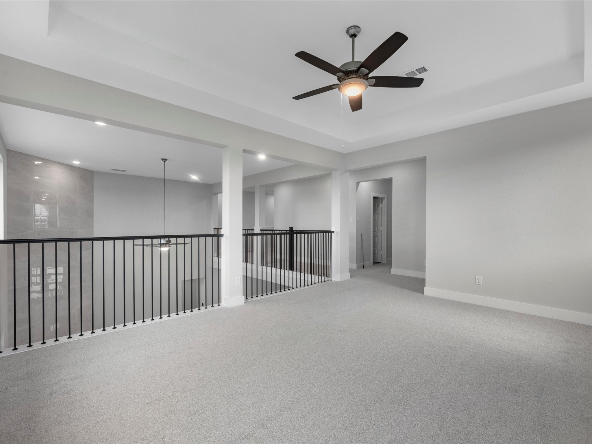 2723 Crown Ridge Drive Property Photo 18