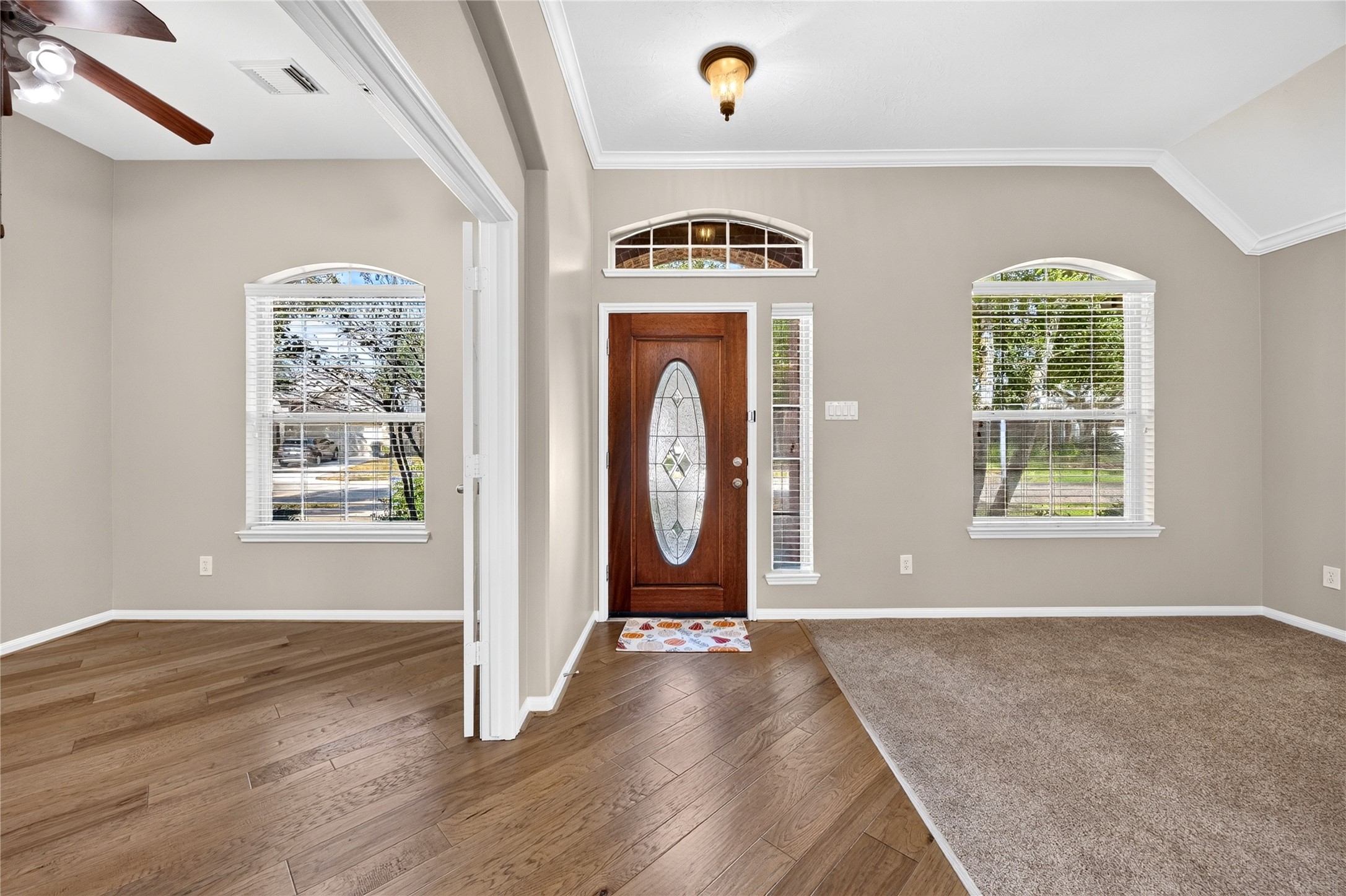 27123 Kendal Ridge Lane Property Photo 2