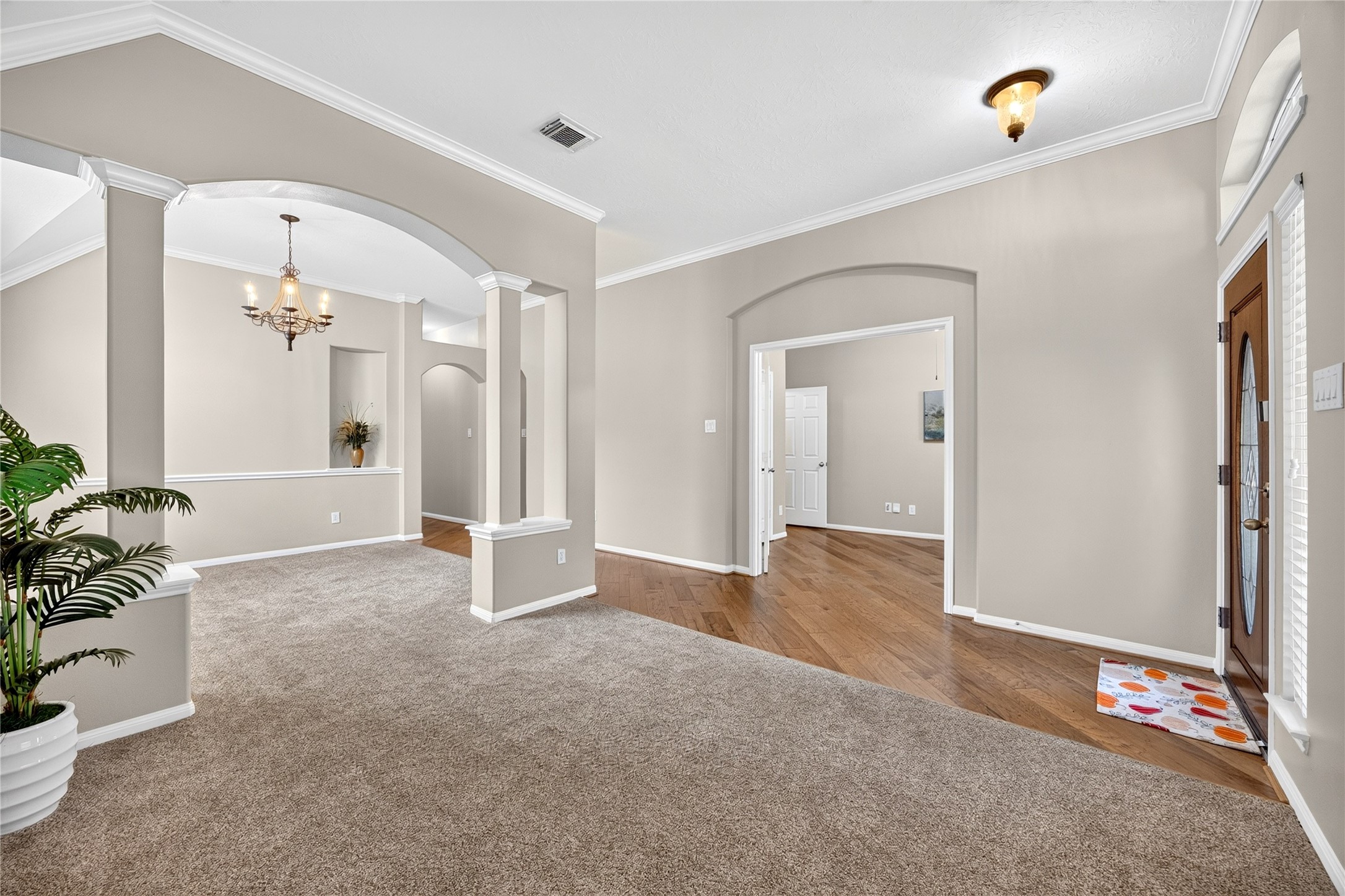27123 Kendal Ridge Lane Property Photo 3