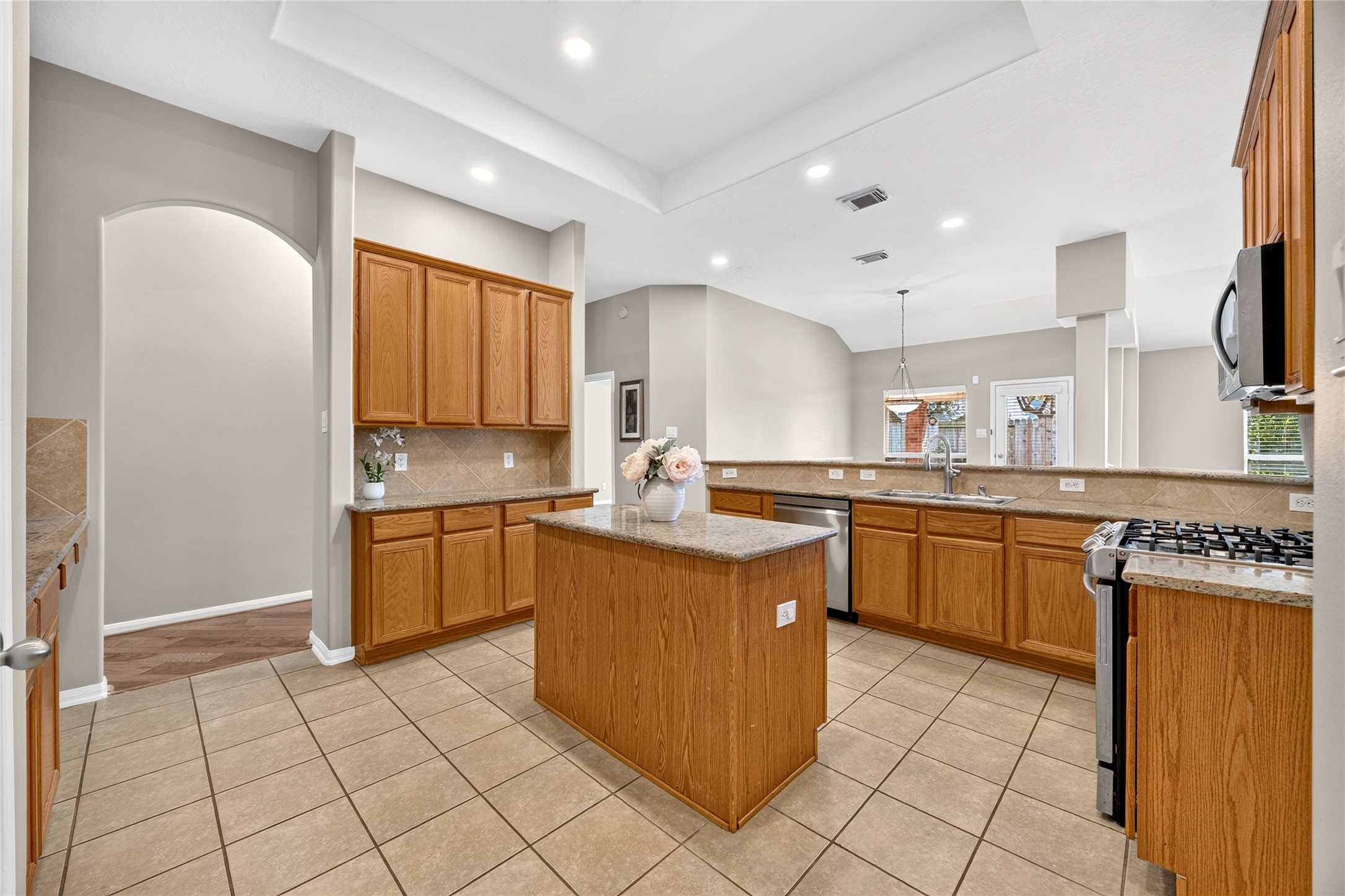 27123 Kendal Ridge Lane Property Photo 12